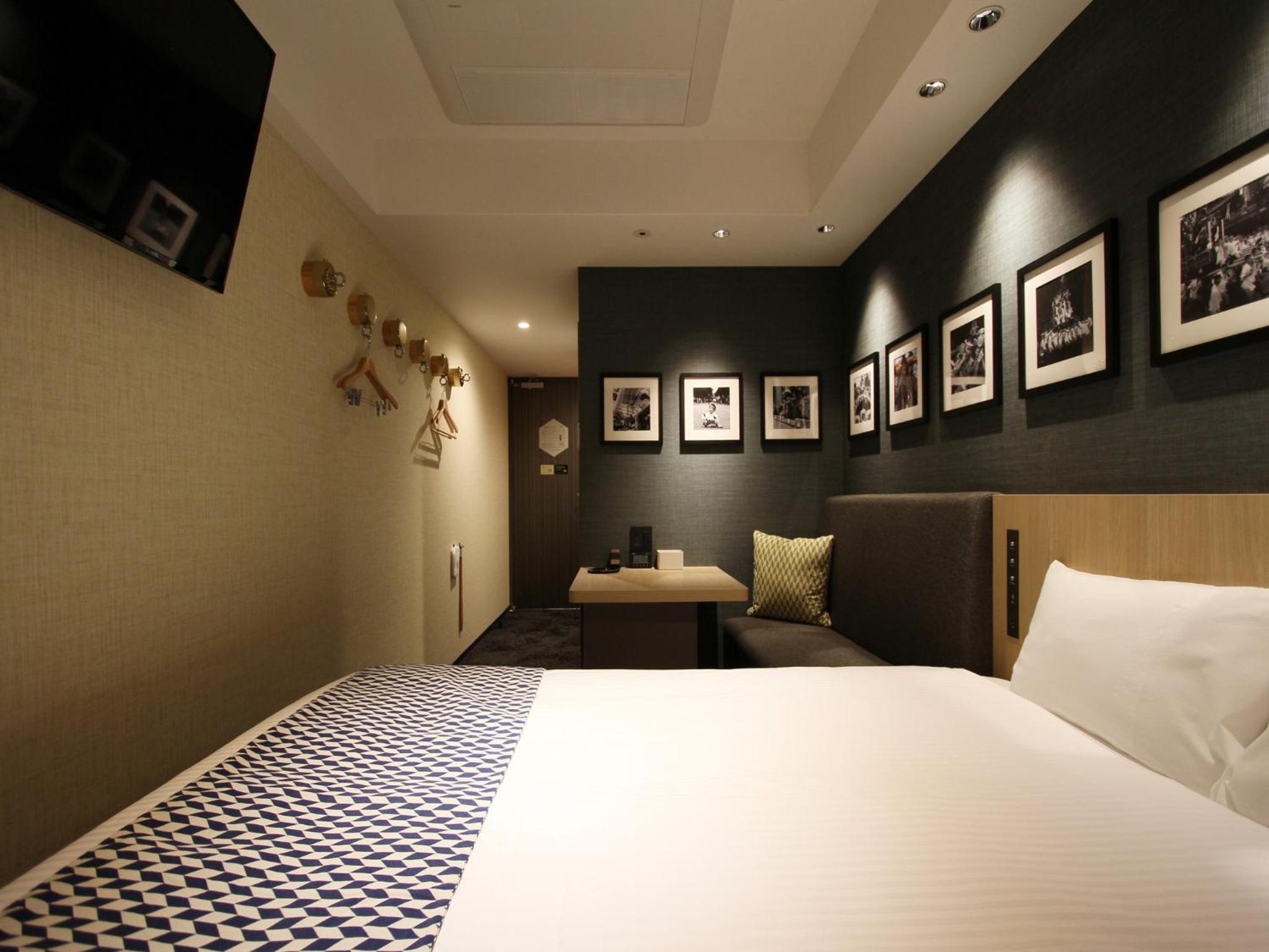 Double Room - Photo 16