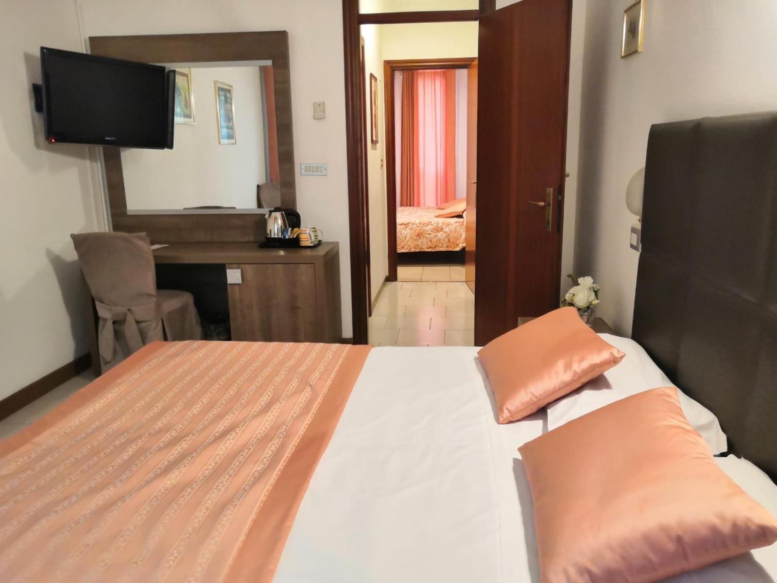 Quadruple Room photo 2