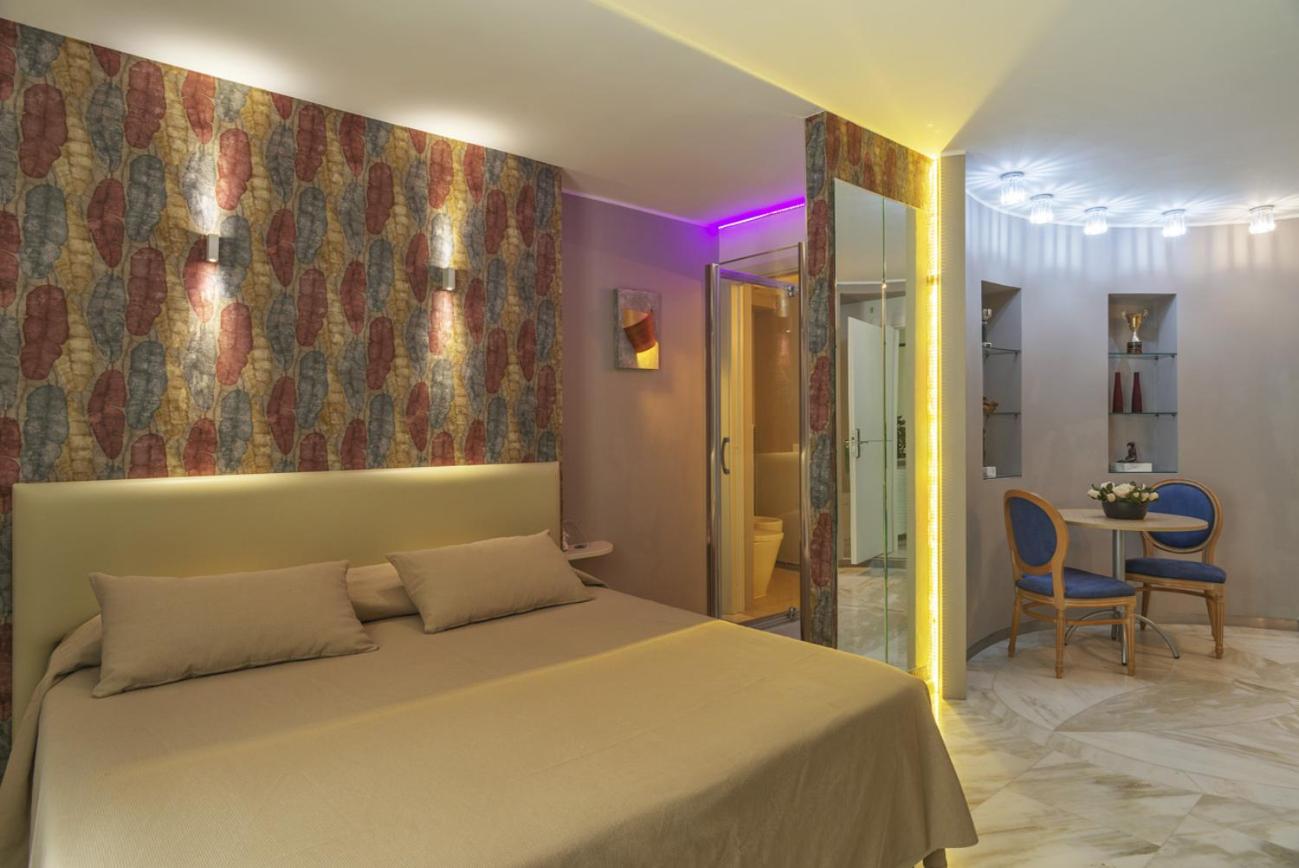 Deluxe Double Room with Patio