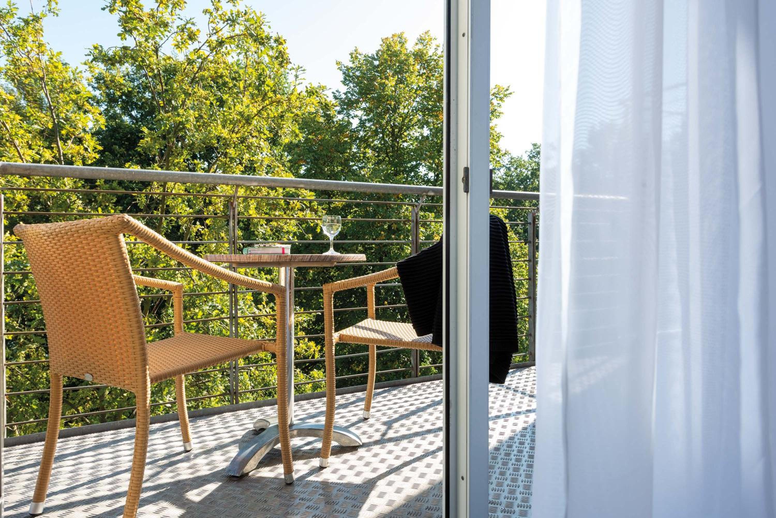 Standard Plus Room with Balcony - Photo 2