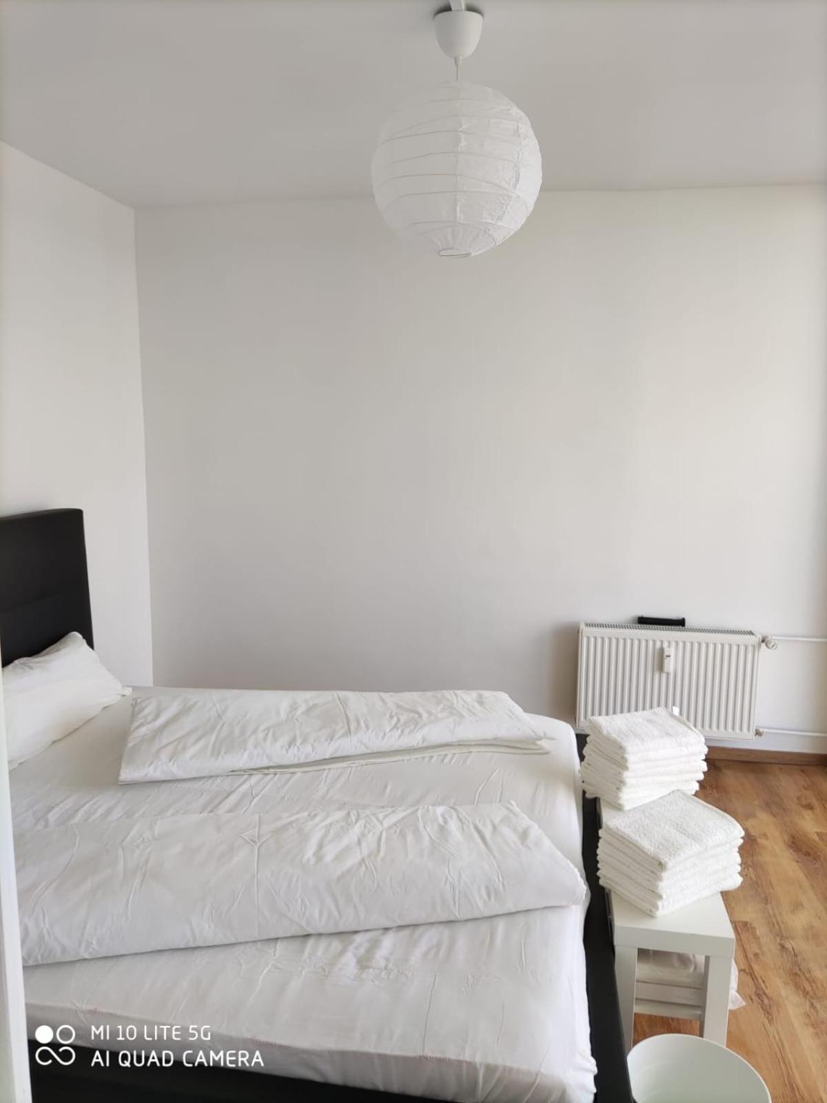 Apartment photo 2