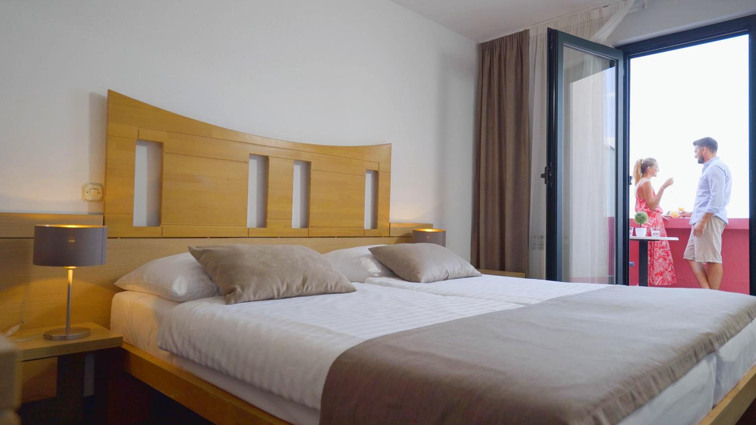 Superior double room with sea view balcony - Photo 7