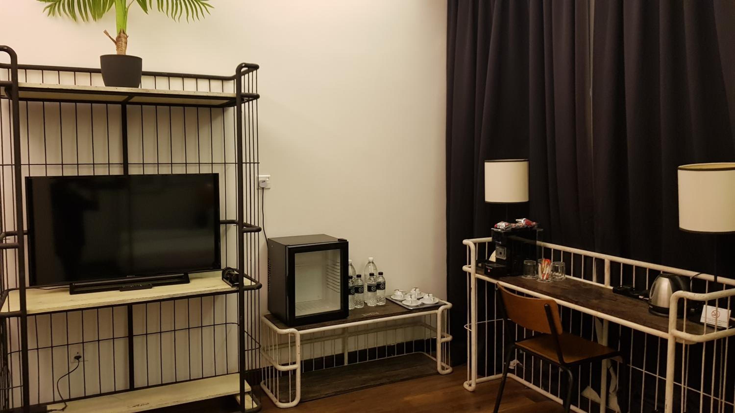 Deluxe Family Room photo 3