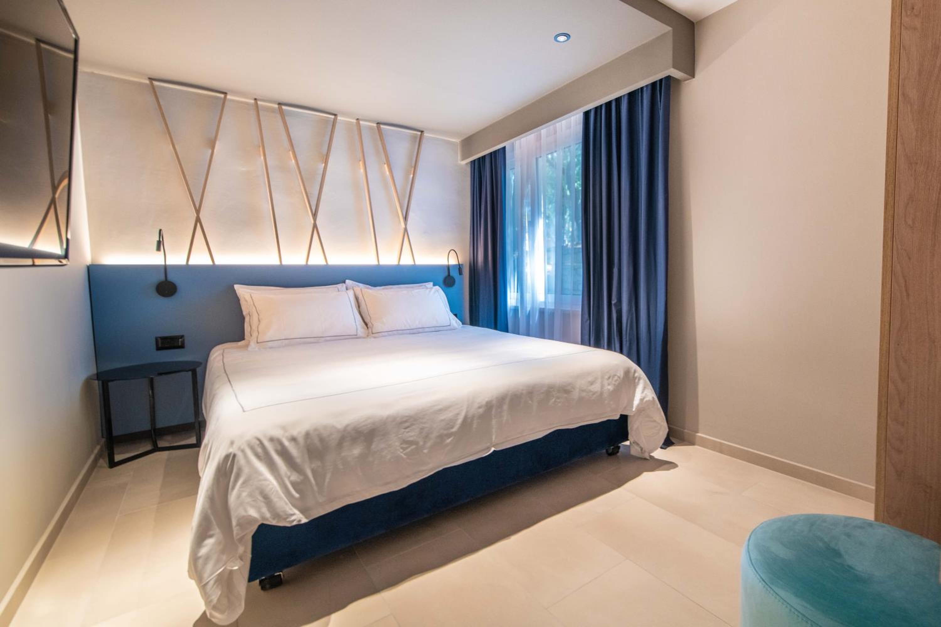 One-Bedroom Apartment with Sea View photo 1