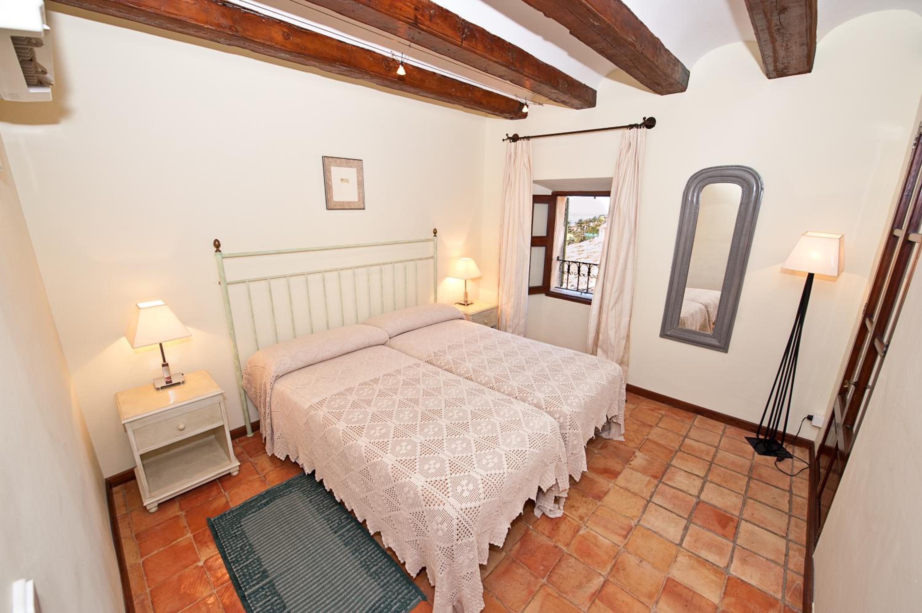 Attic Suite with Sea View - Photo 6