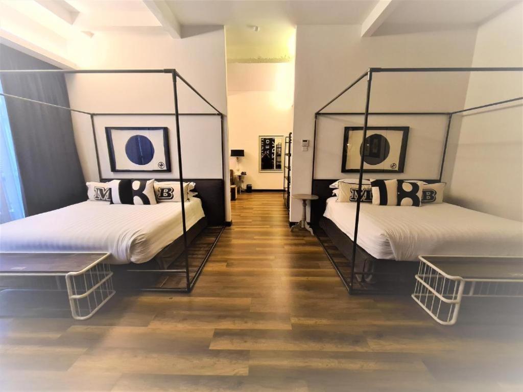 Deluxe Family Suite
