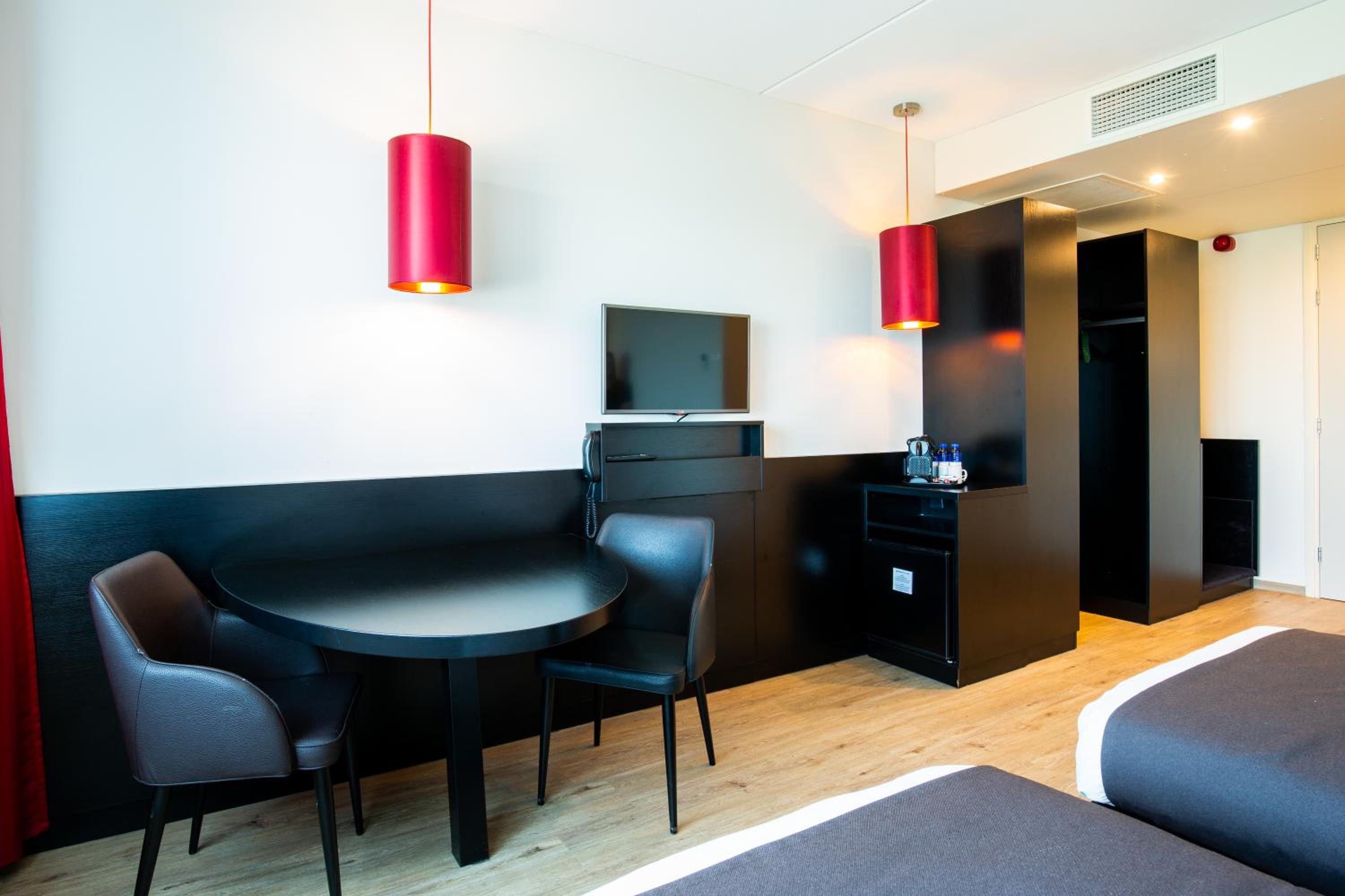 Deluxe Twin Room - Photo 4