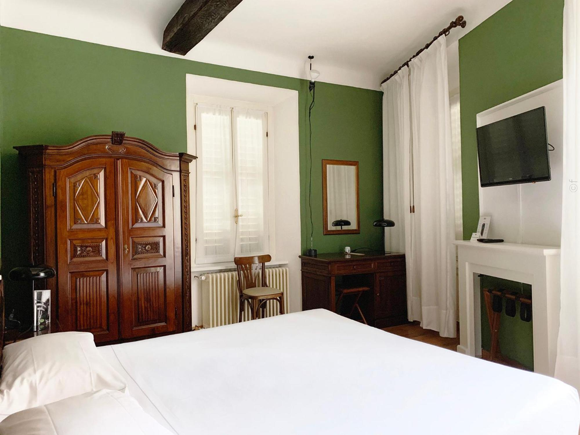 Double Room - Photo 13
