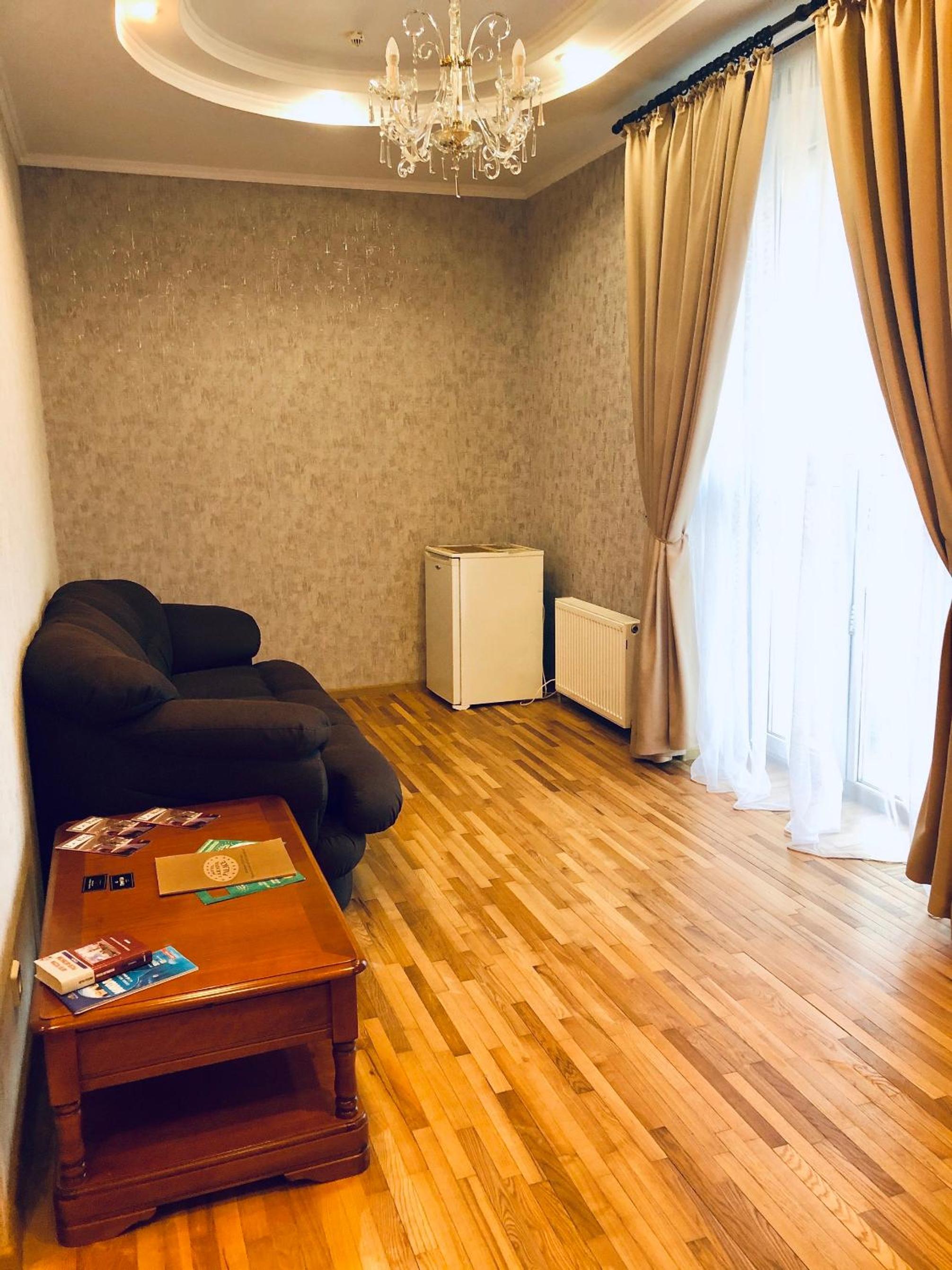 Deluxe Double Room with Balcony photo 2