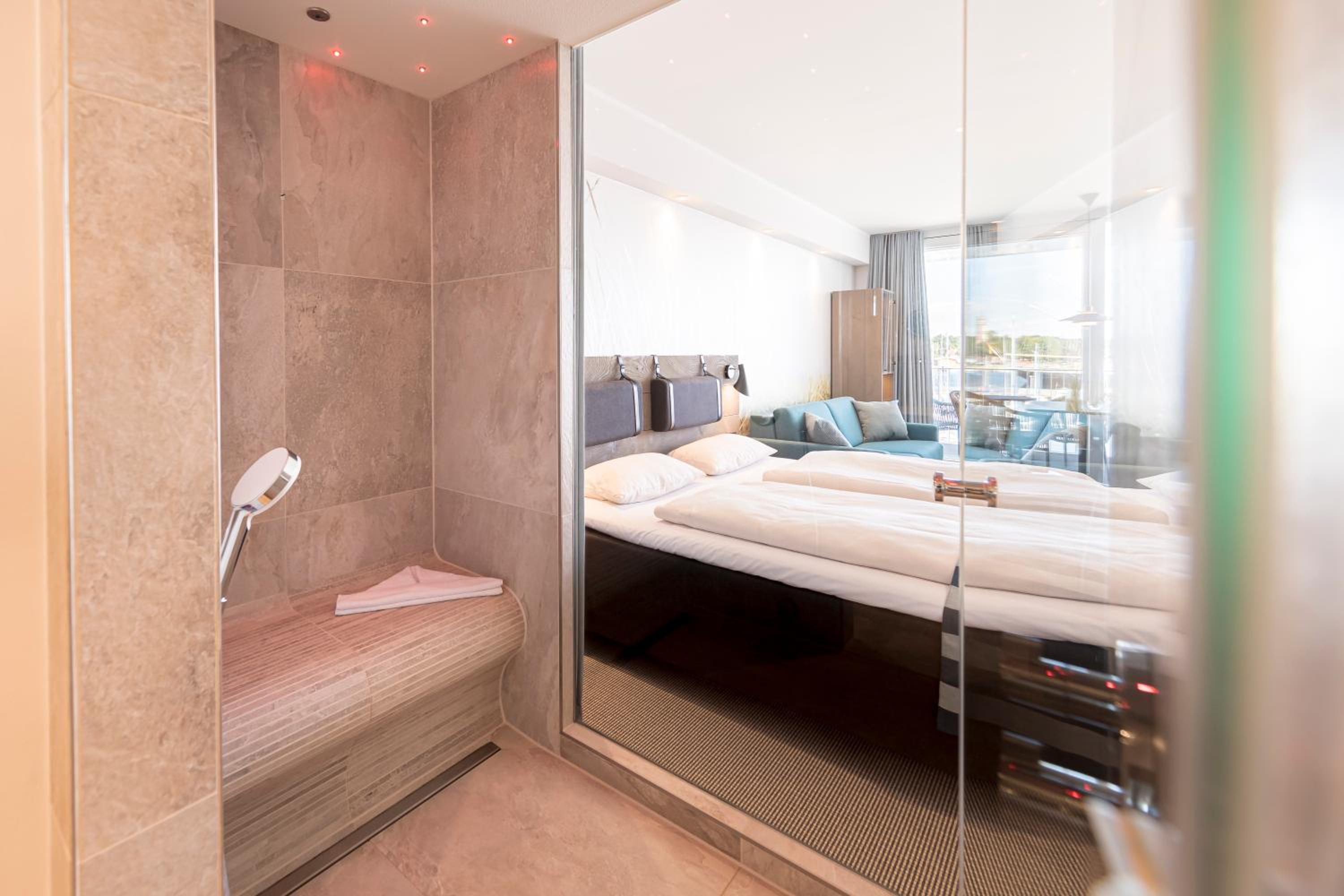 Superior Double Room with Water View