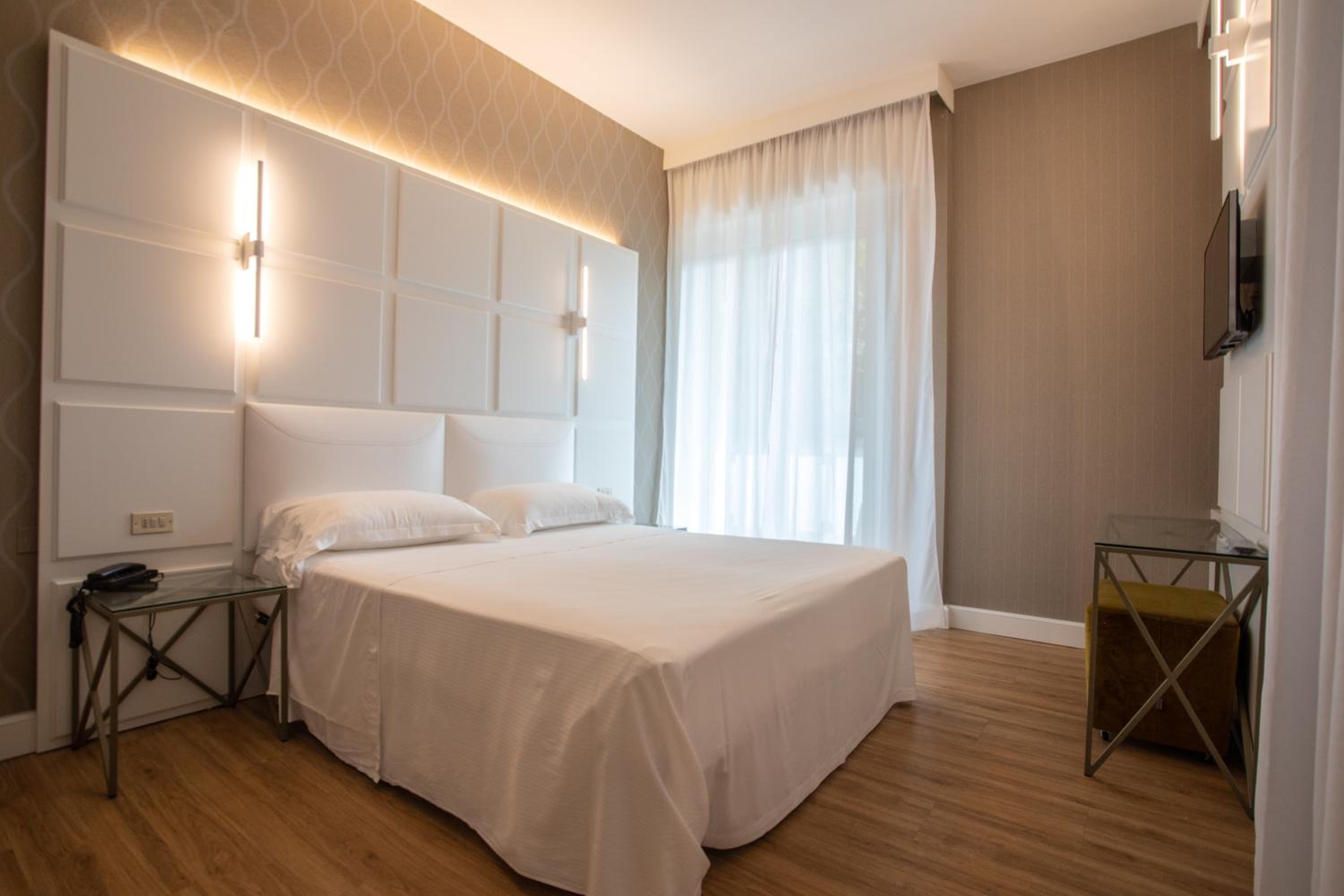 Superior Double Room - Photo 6