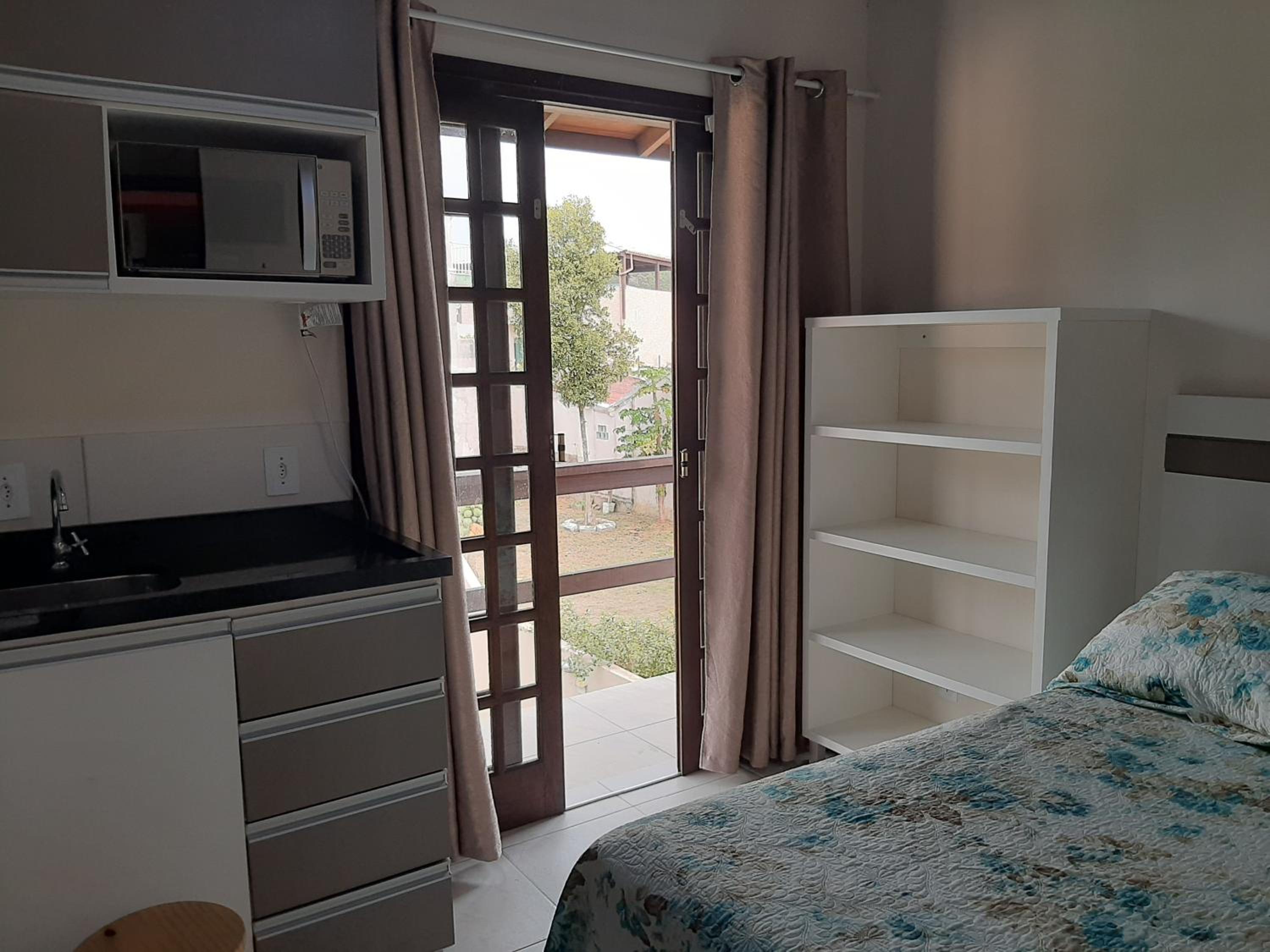 Studio Apartment - Photo 9