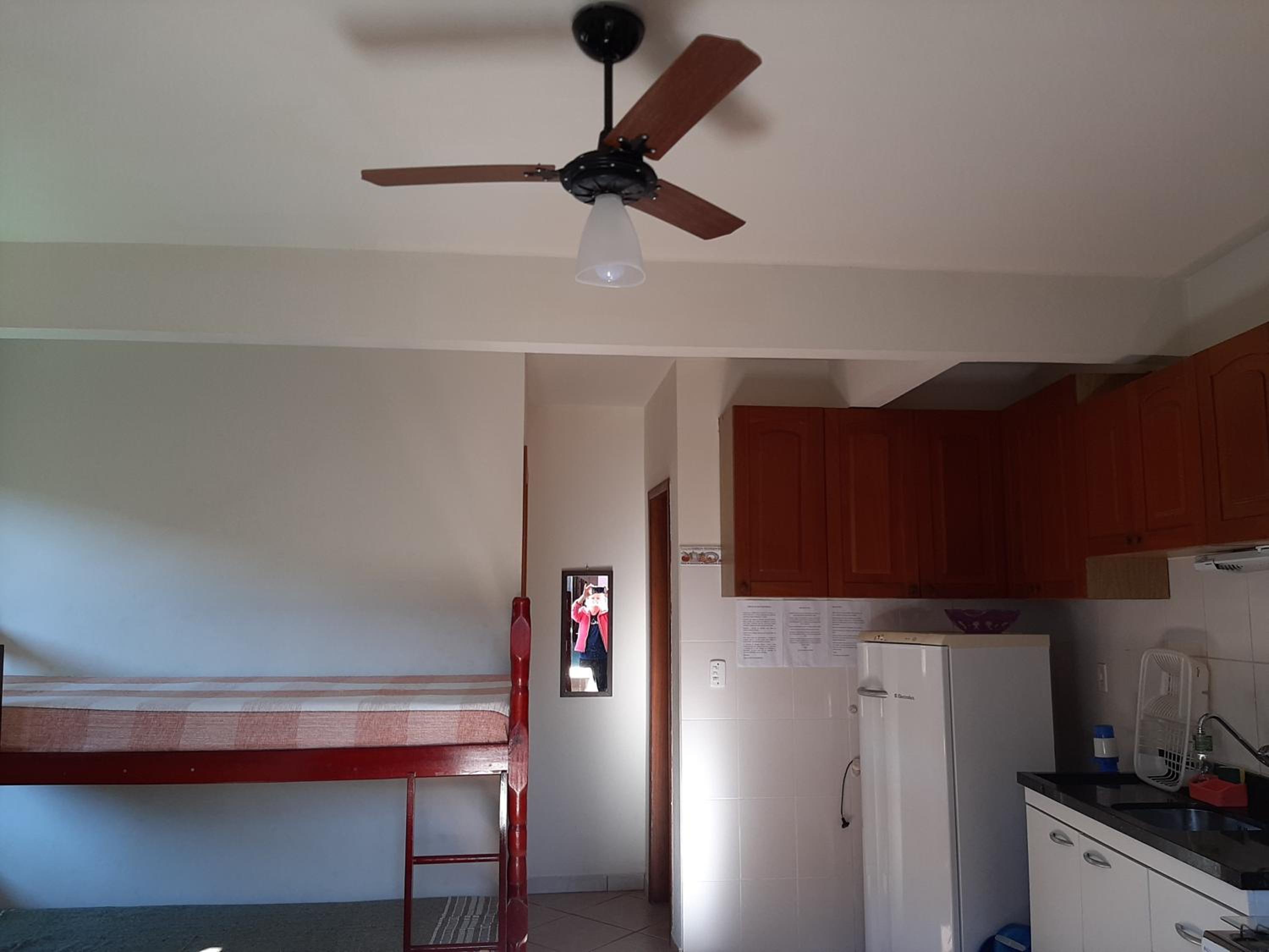 One-Bedroom Apartment - Photo 6