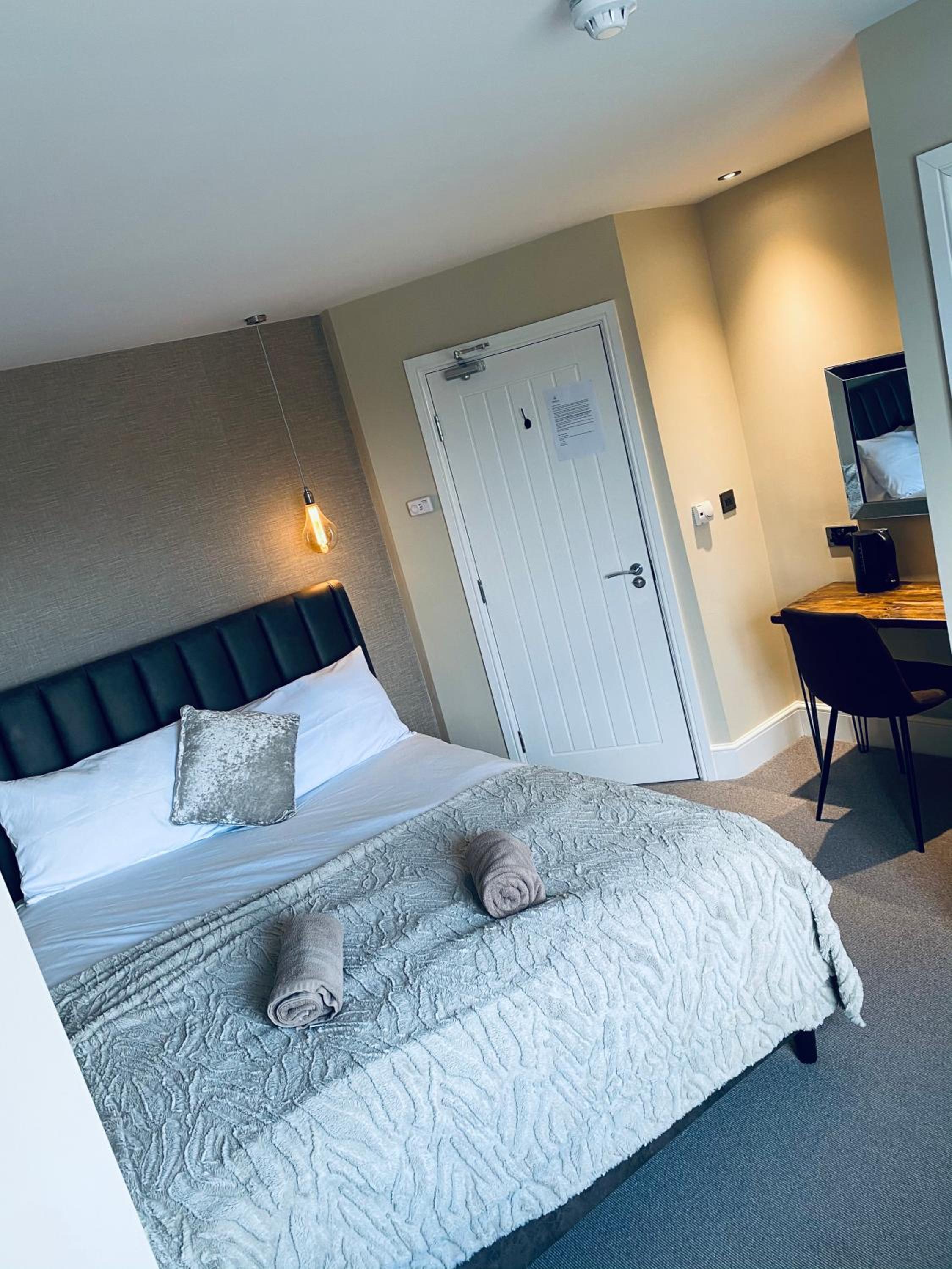 Deluxe Double Room - Photo 3