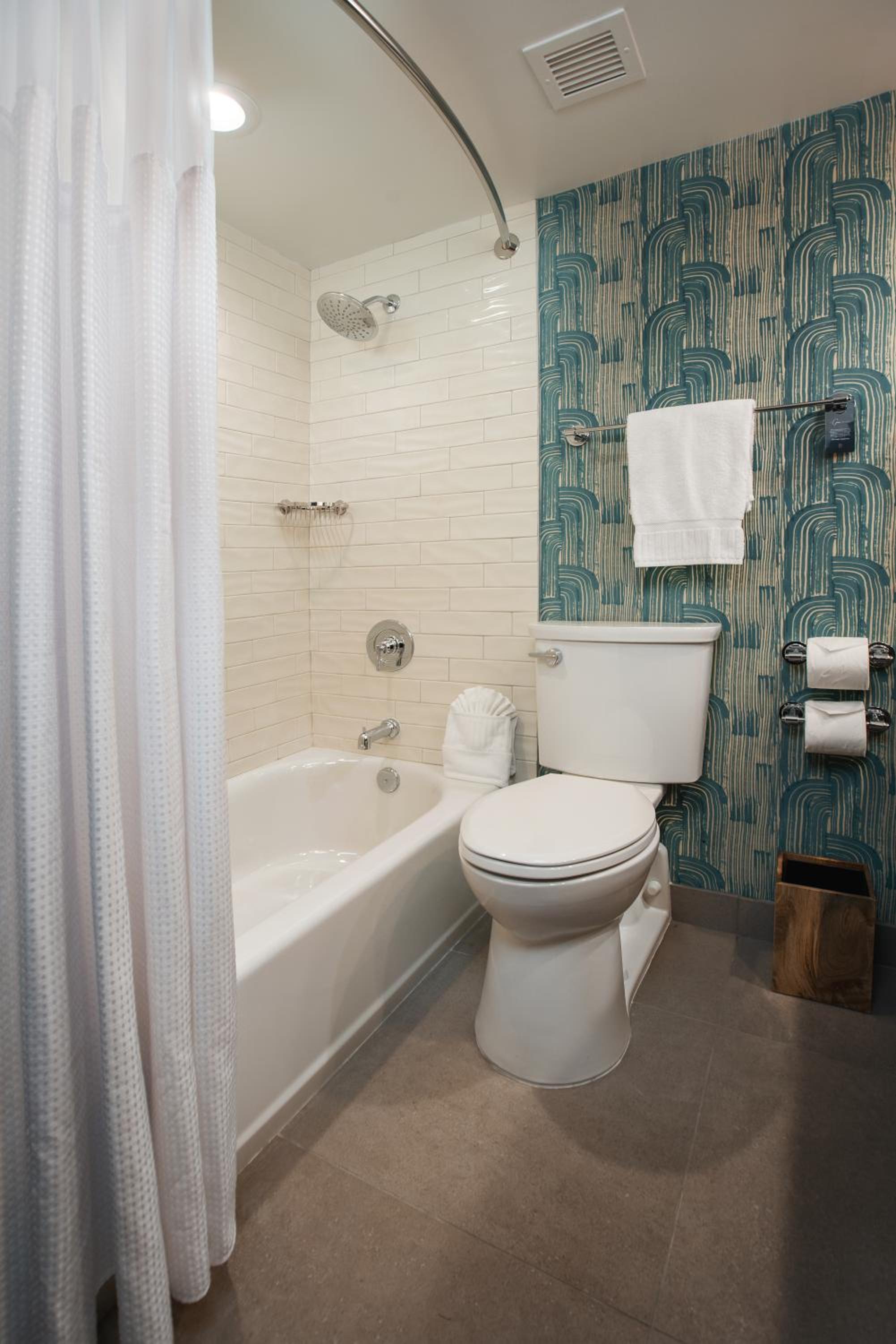 King Room - Disability Access photo 3