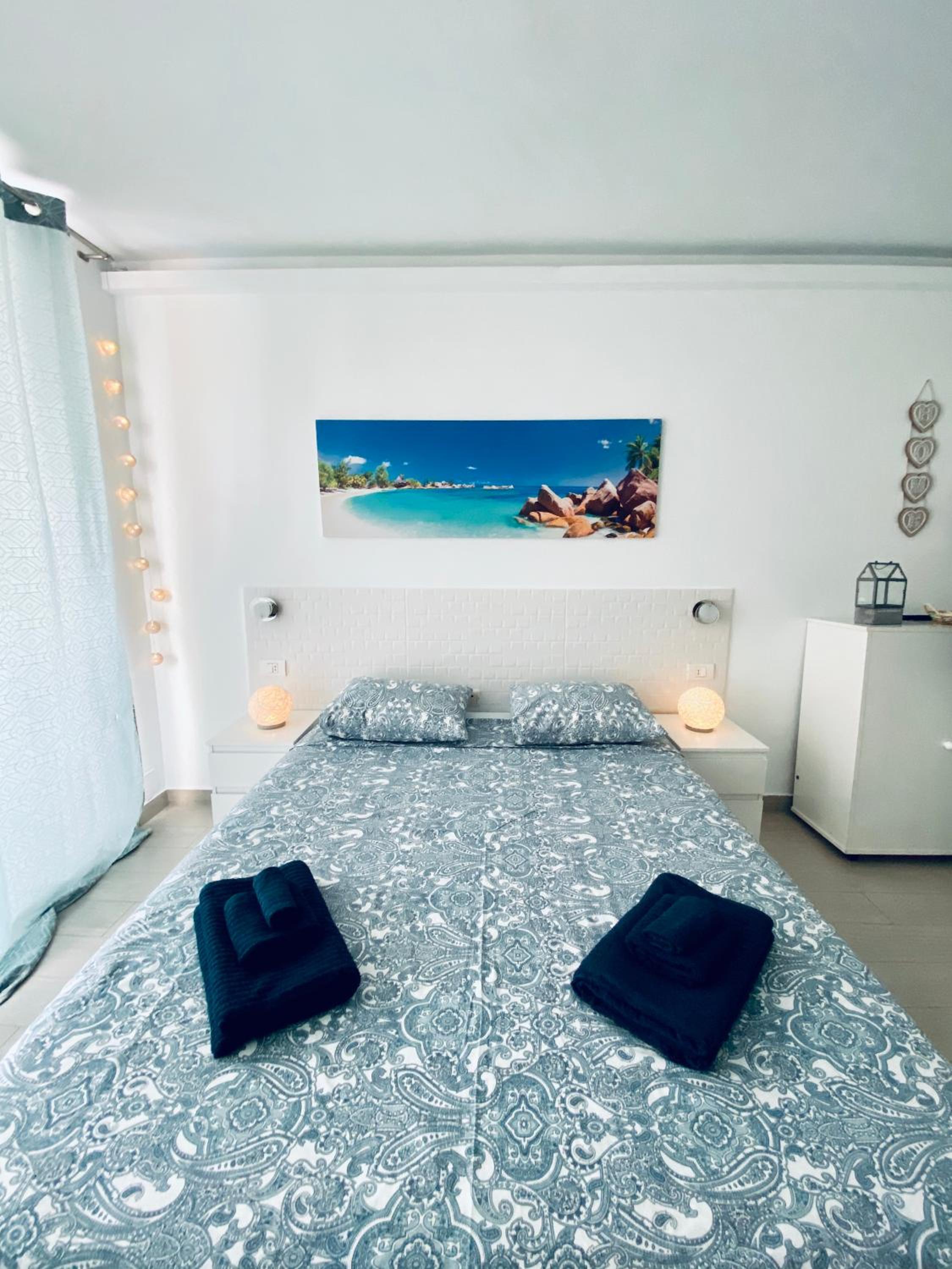 Estudio con vista al mar
