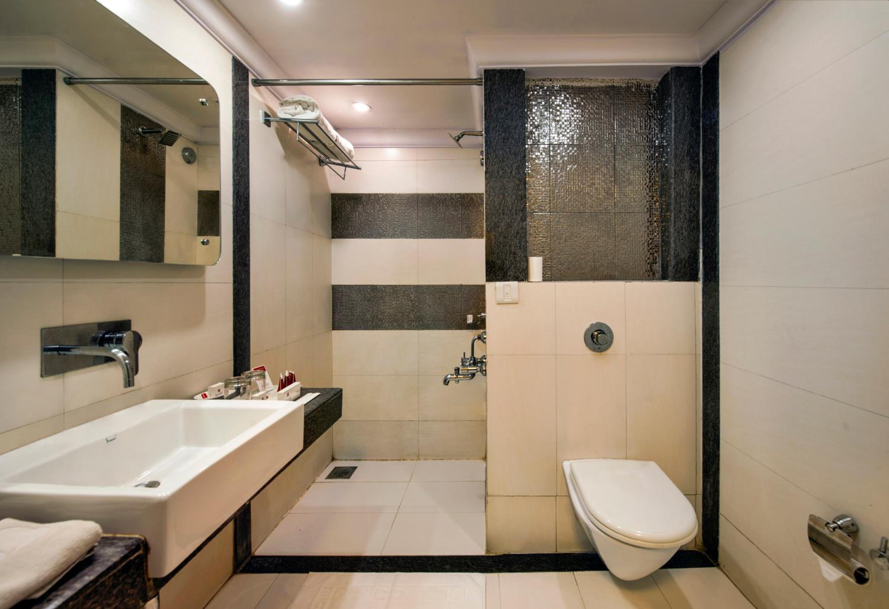 Deluxe Room - Photo 2