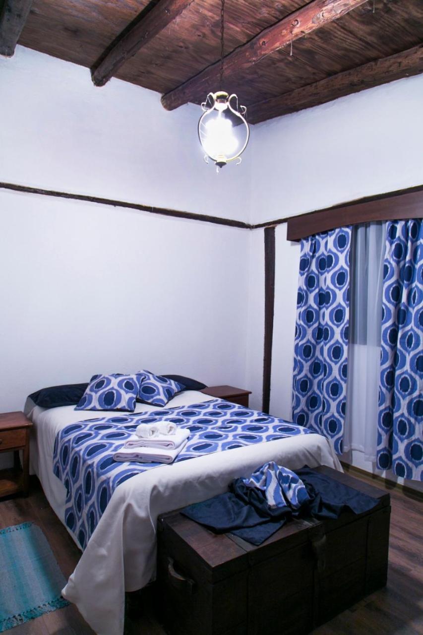 Triple Room with Private Bathroom photo 1