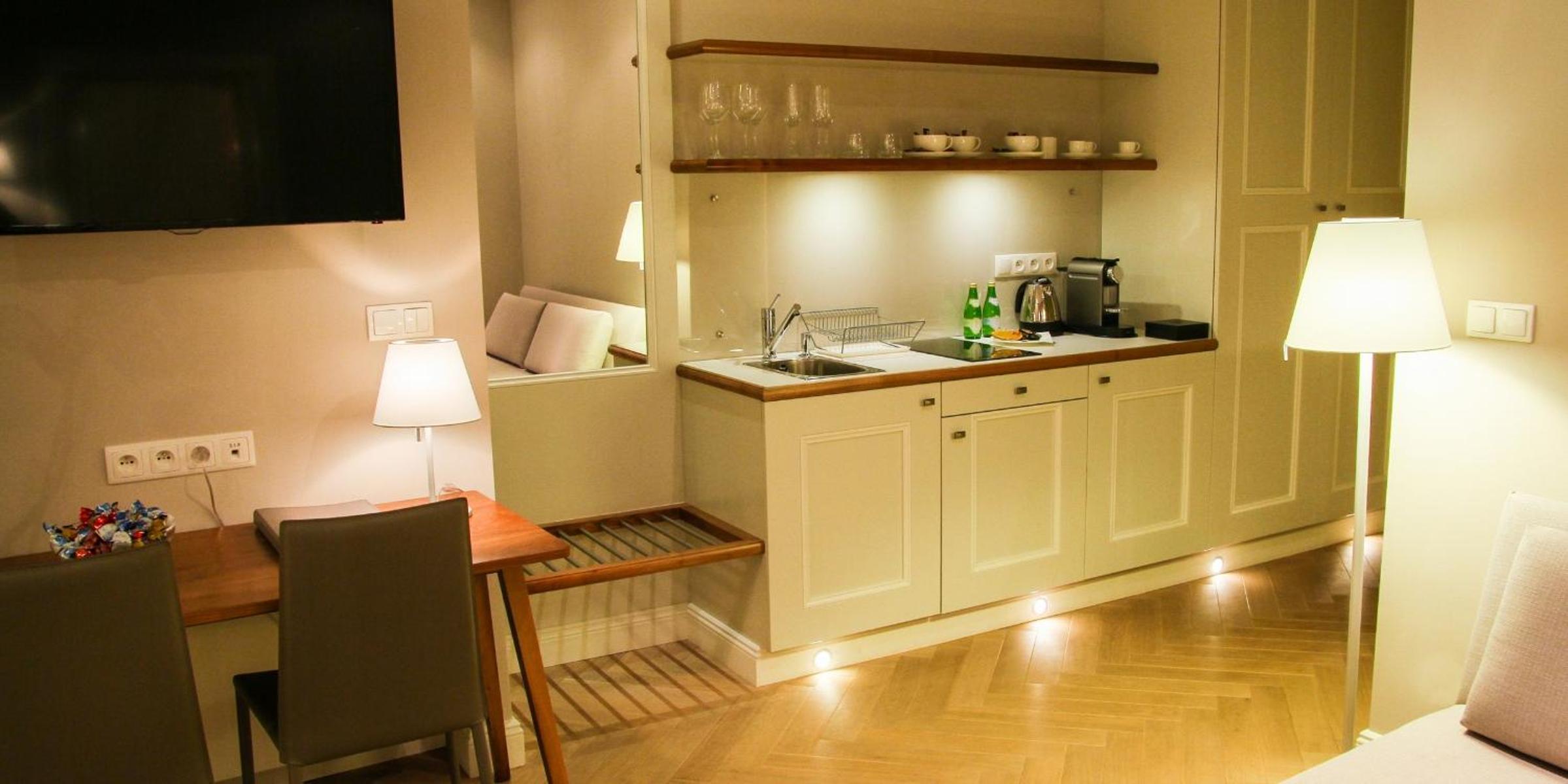 Executive Studio - Photo 20