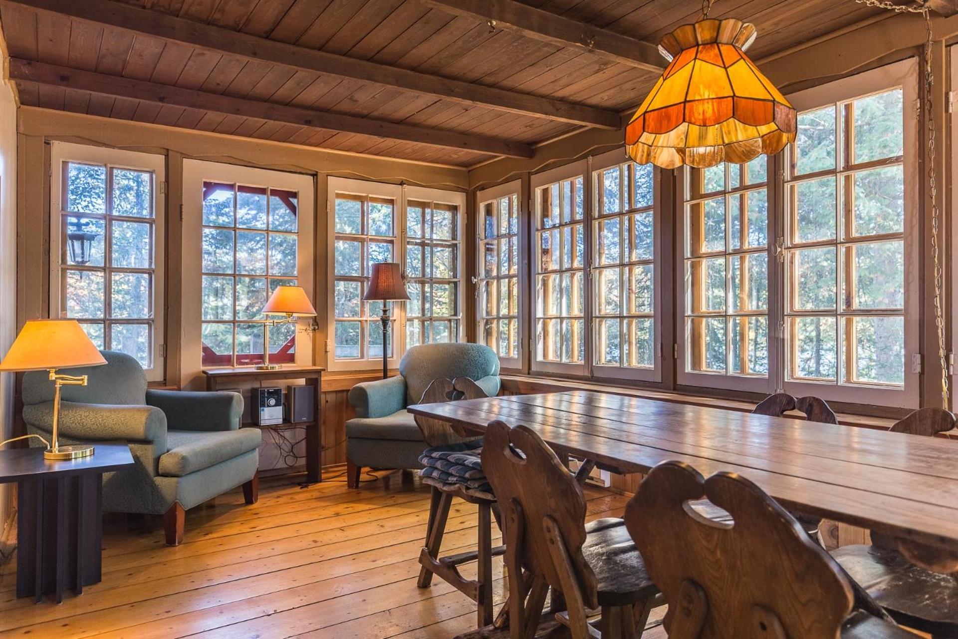 Three-Bedroom Chalet - Photo 21