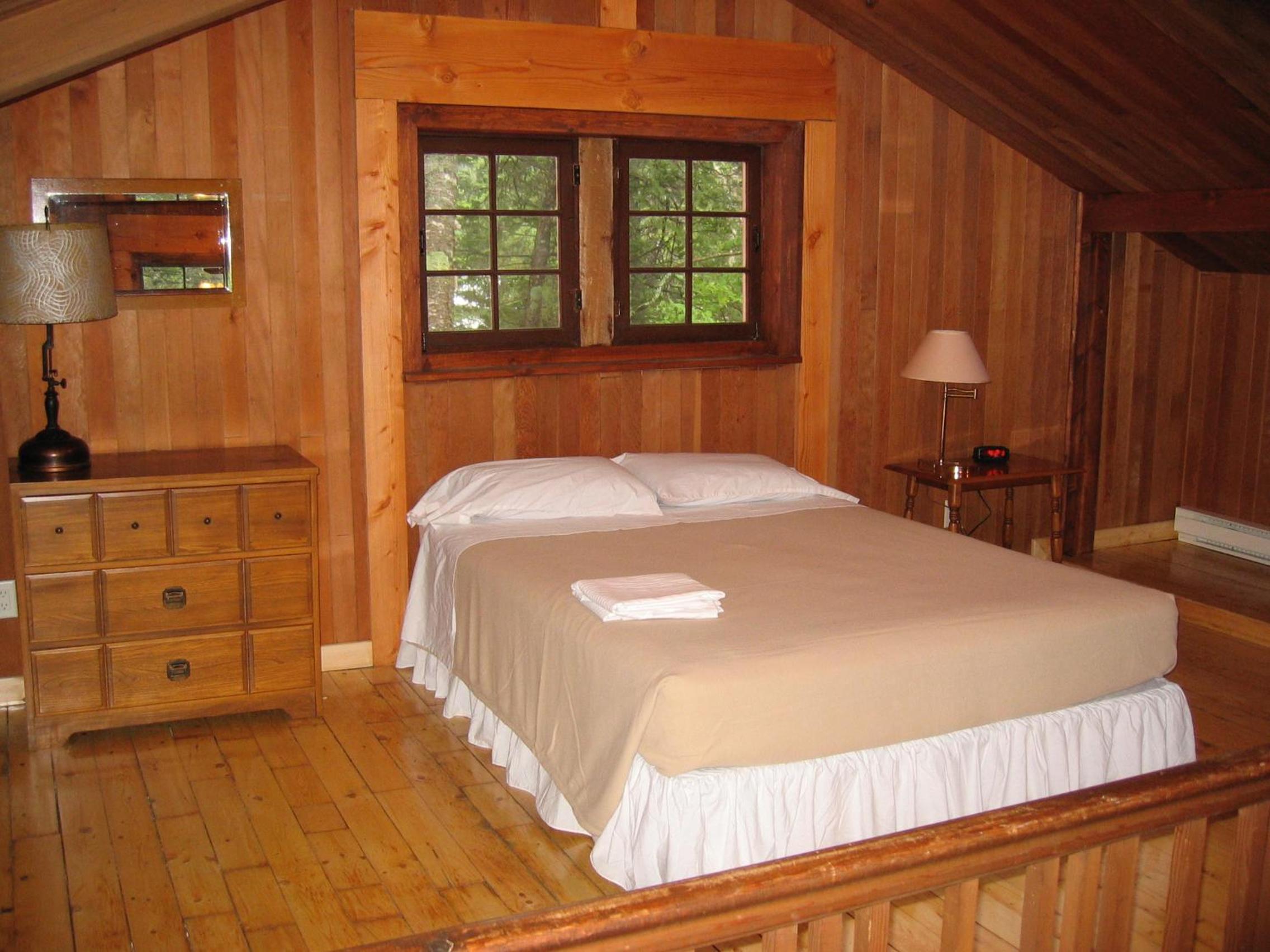 Three-Bedroom Chalet - Photo 10