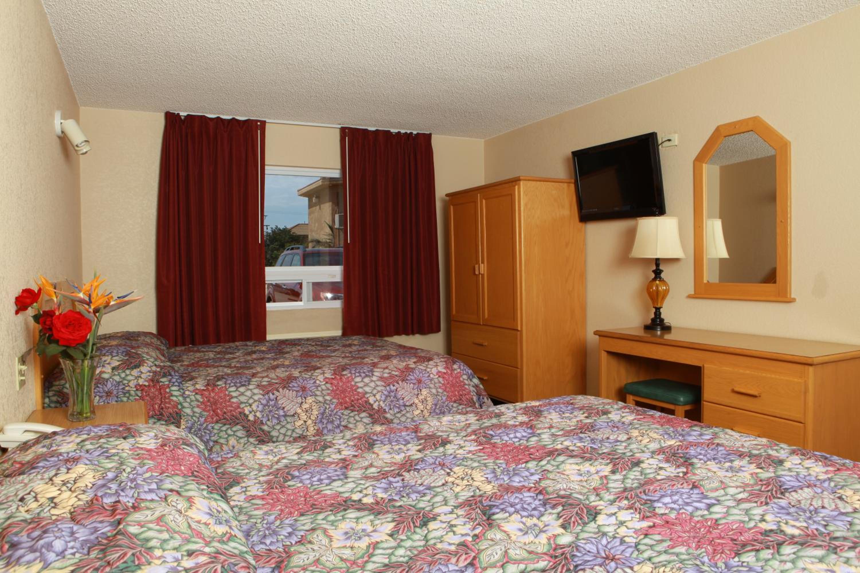 Standard Quadruple Room - Photo 3