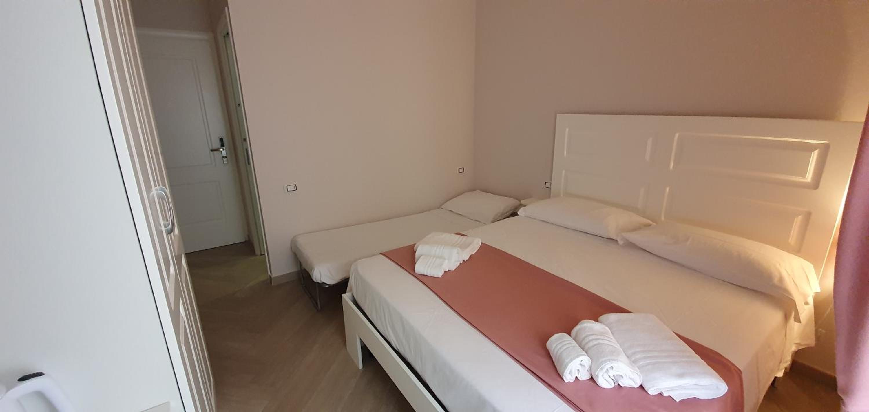 Classic Triple Room