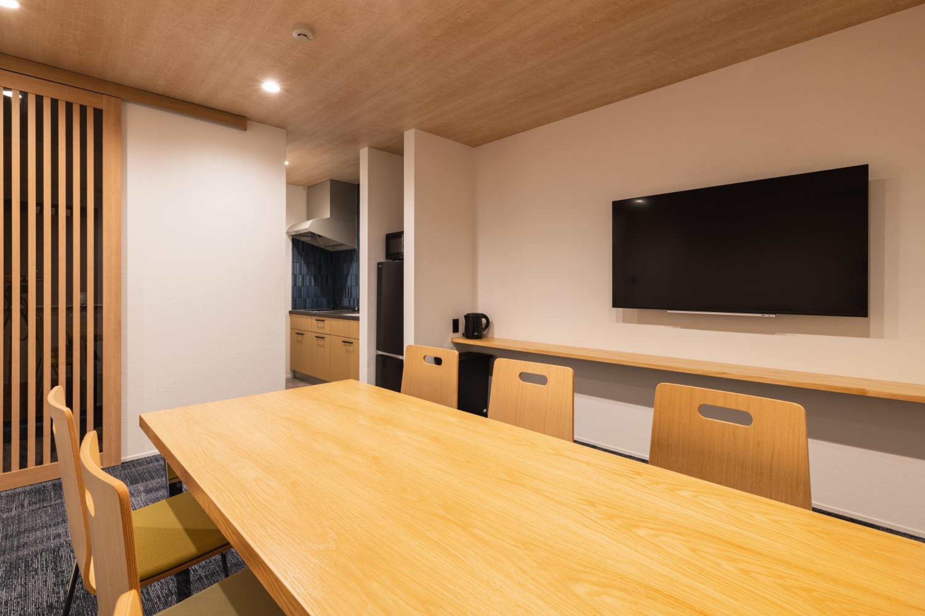 Family Room - Photo 9
