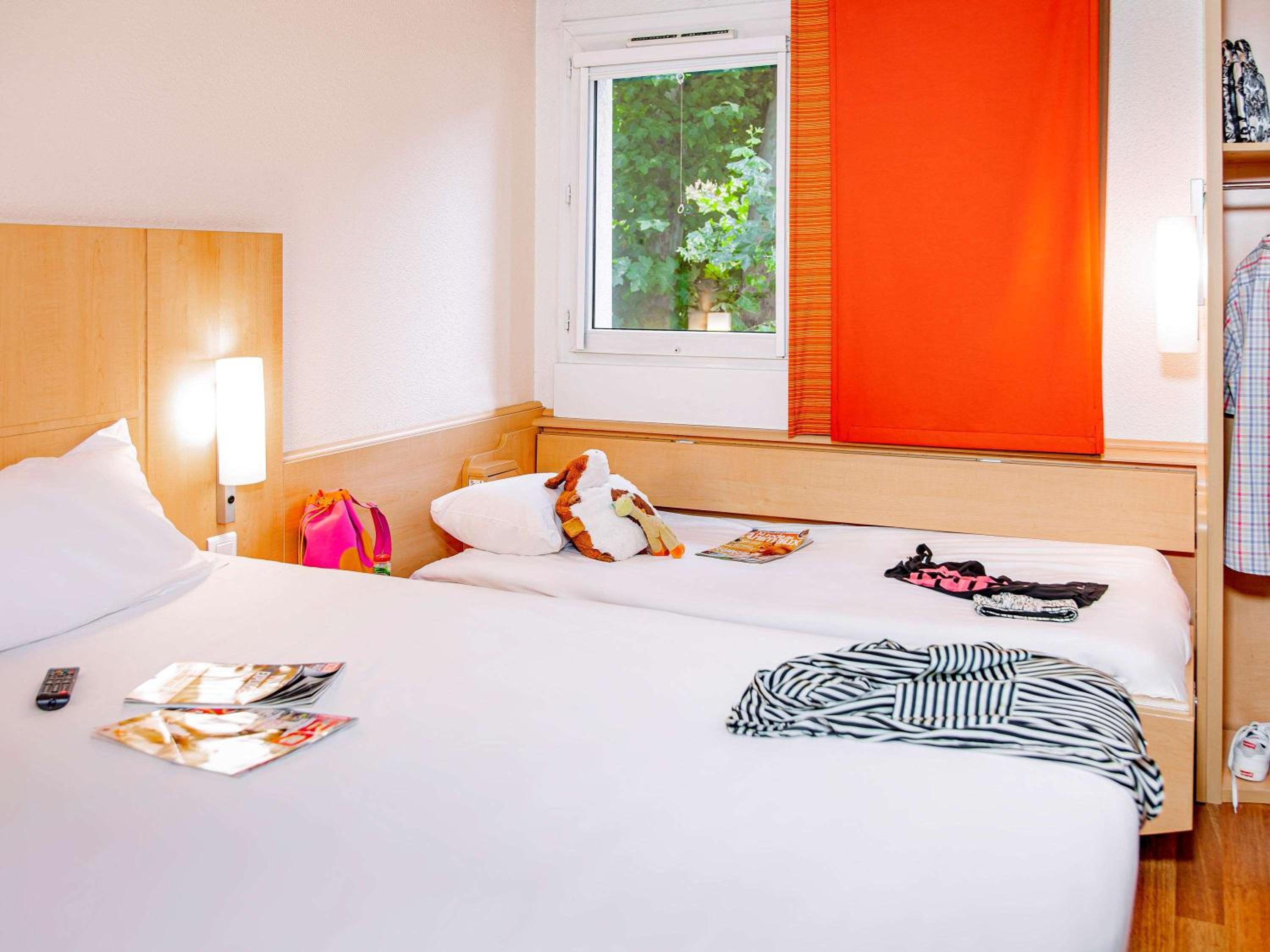 Double Room with Extra Bed - Photo 1