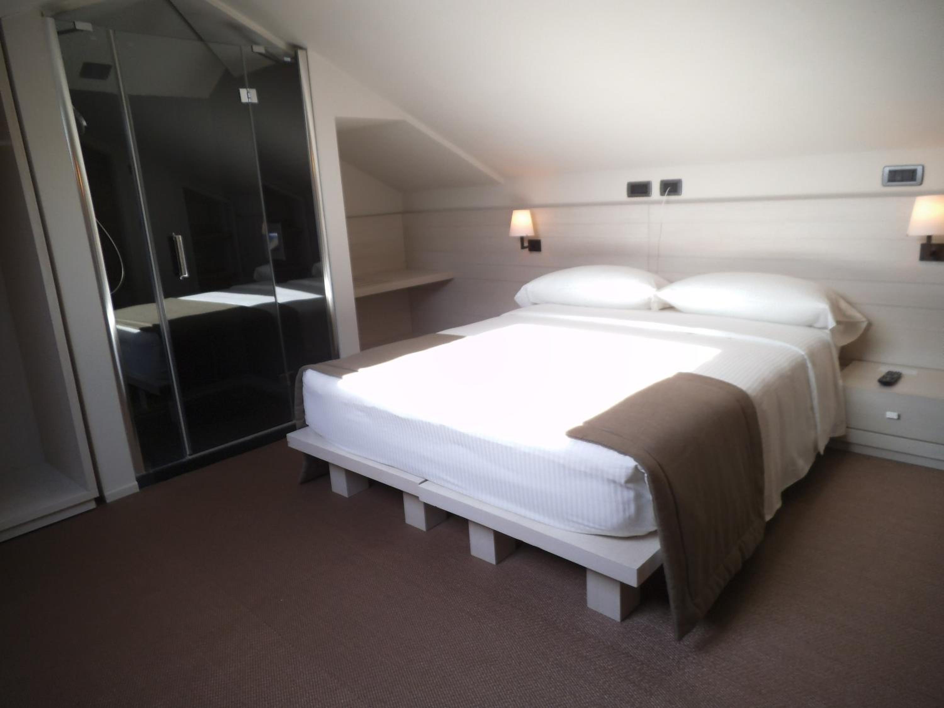 Family Suite - Photo 17