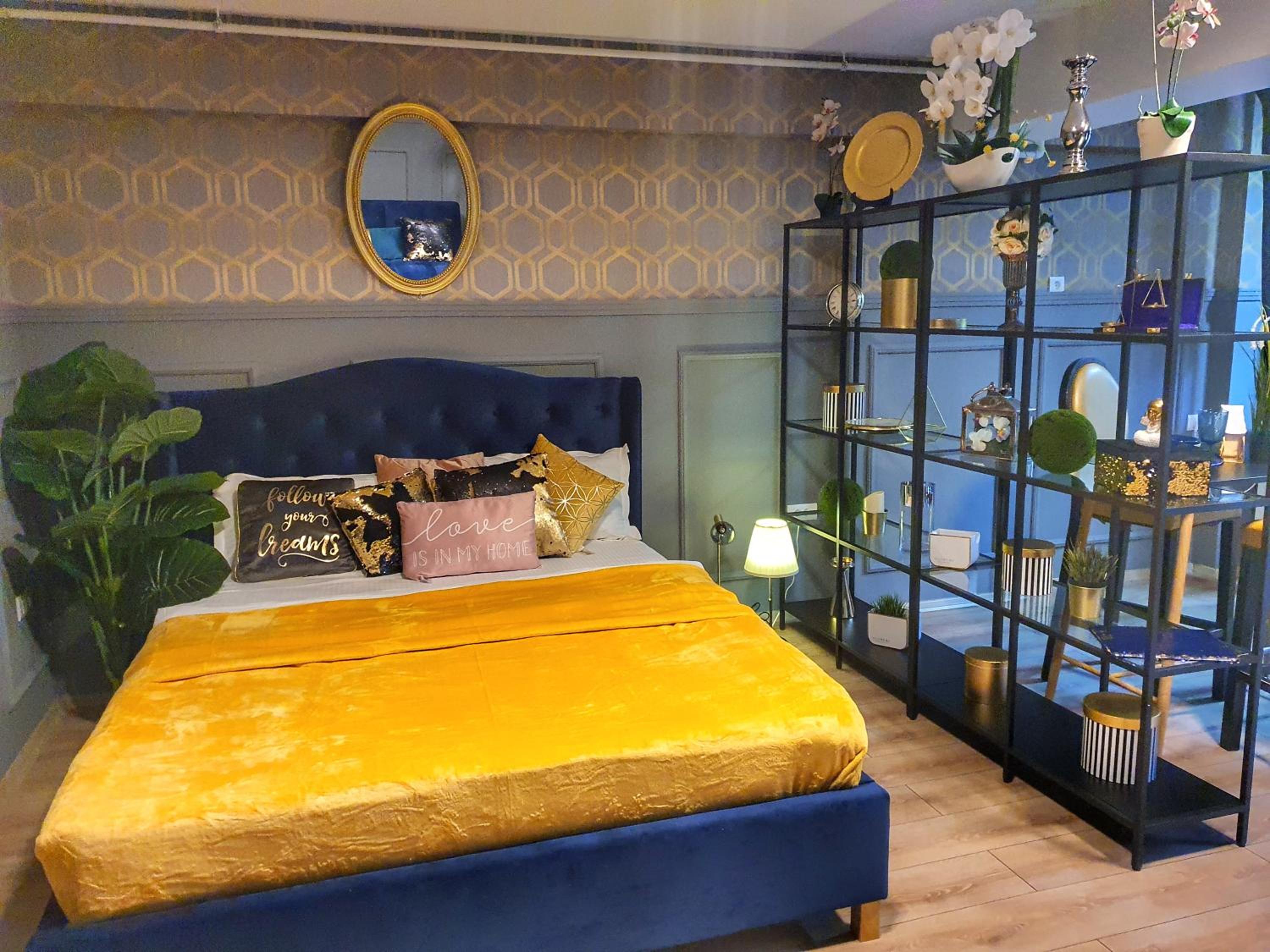 Deluxe Suite - Photo 21