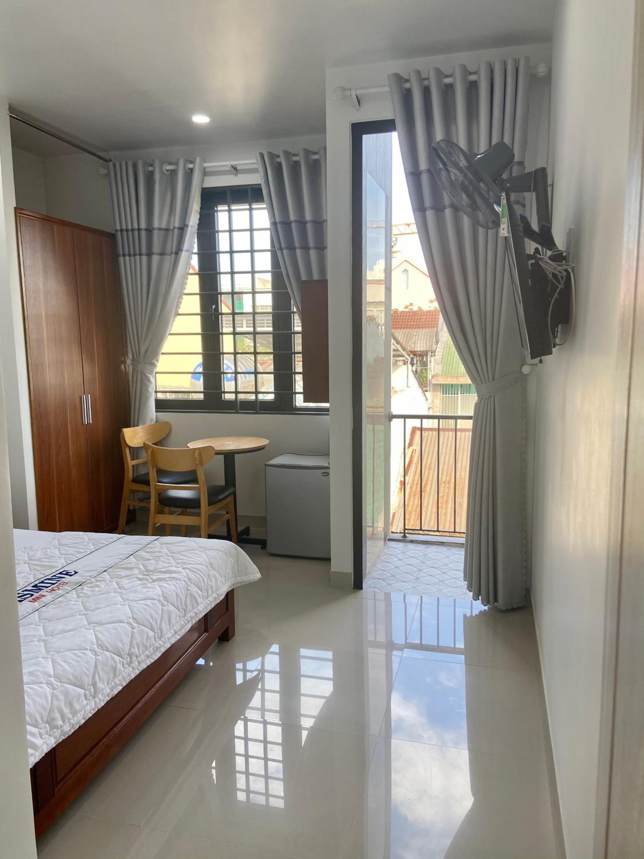 Deluxe Double Room with Balcony