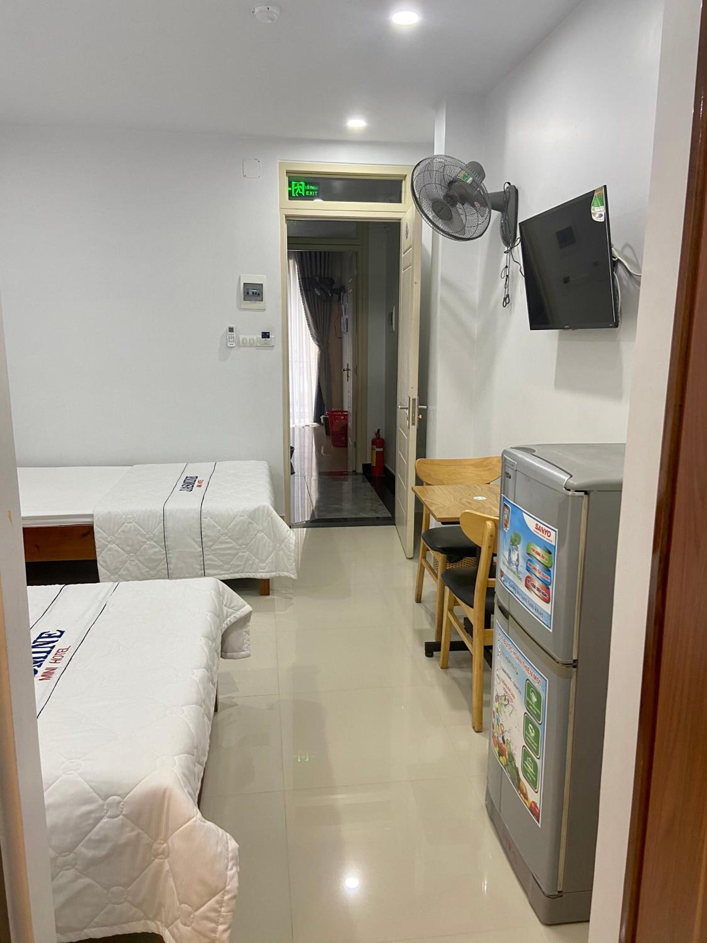 Twin Room with Private Bathroom