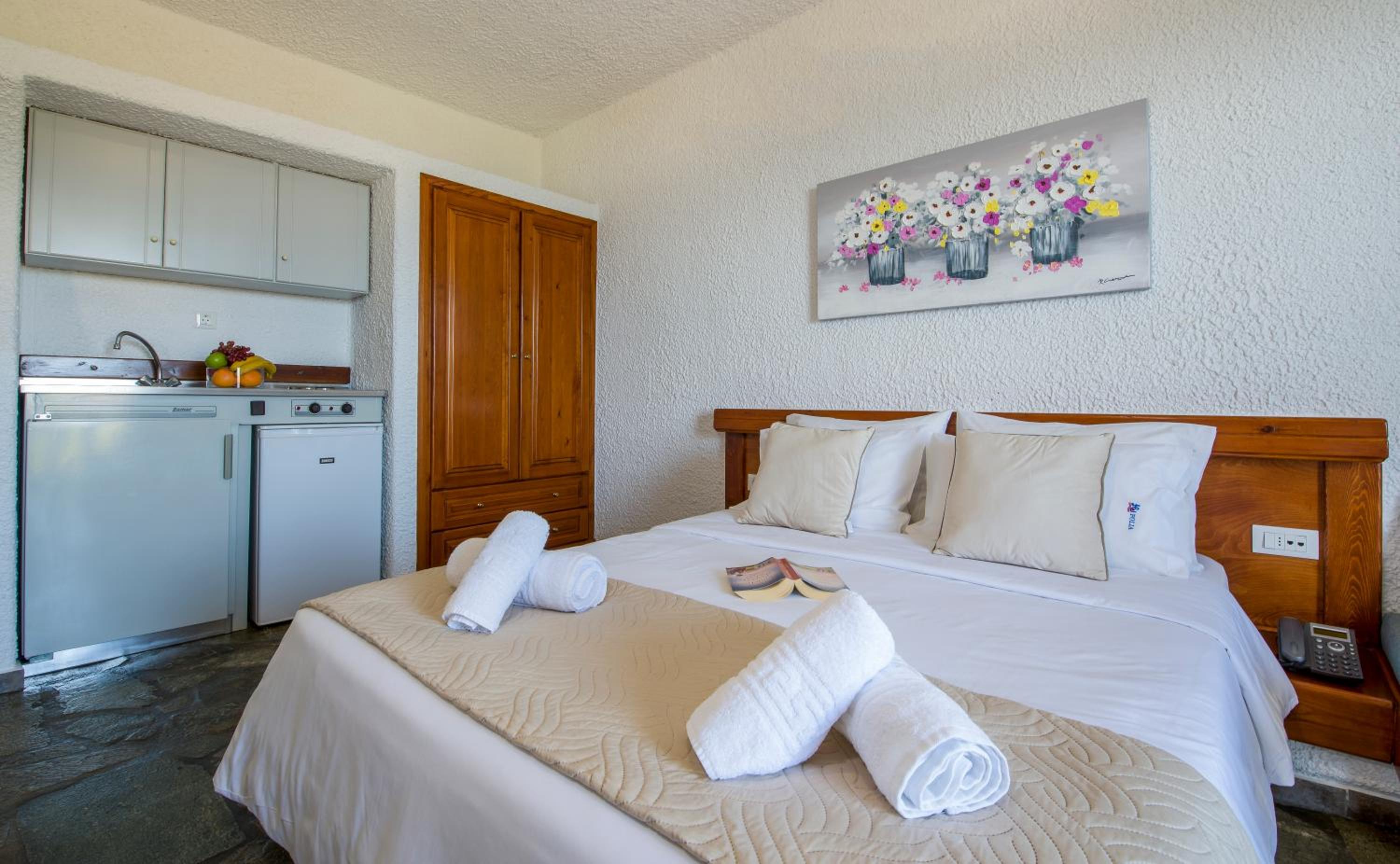 Studio with Sea View (2 Adults) - Photo 27