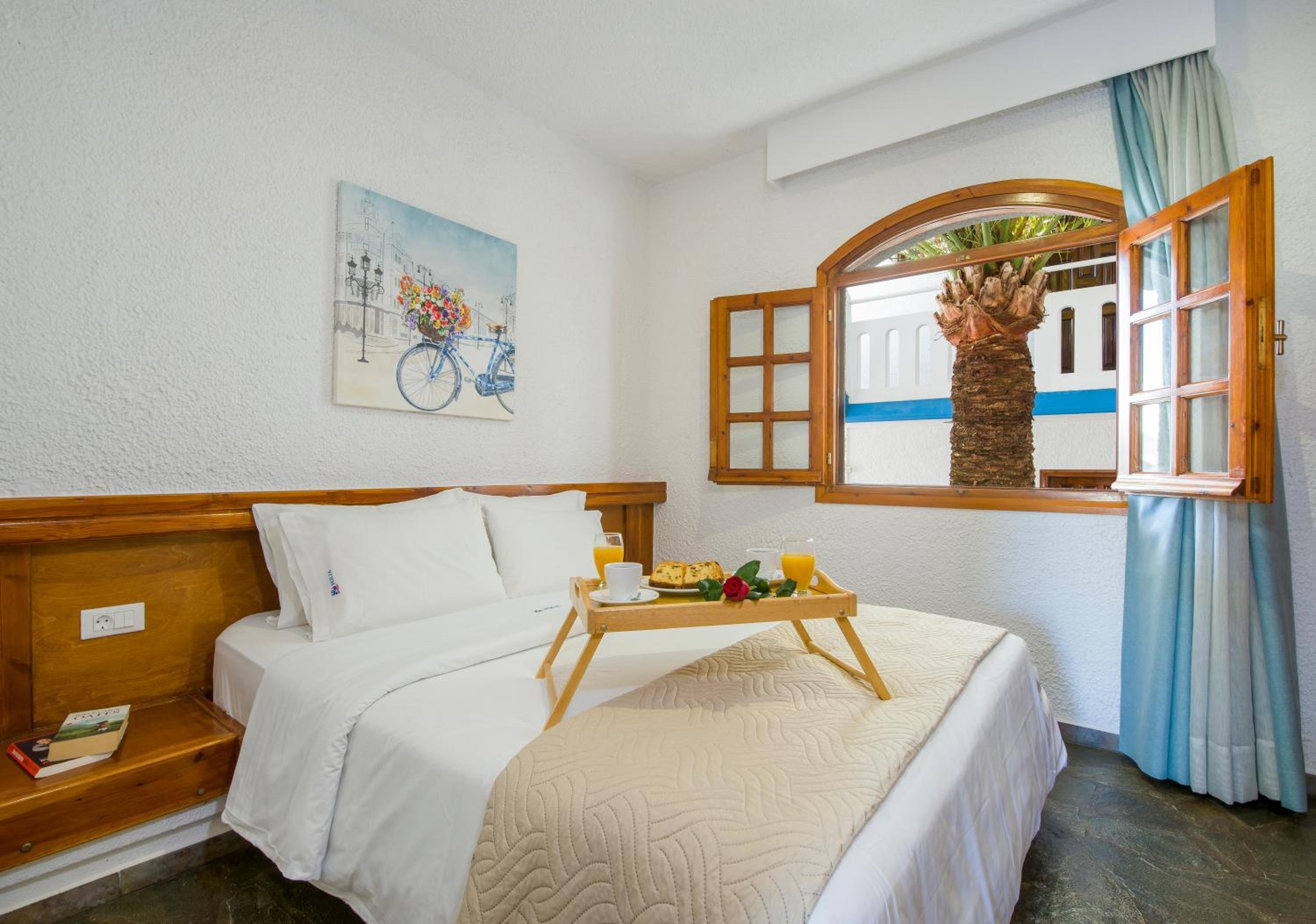 One-Bedroom Apartment with Sea View - Photo 6