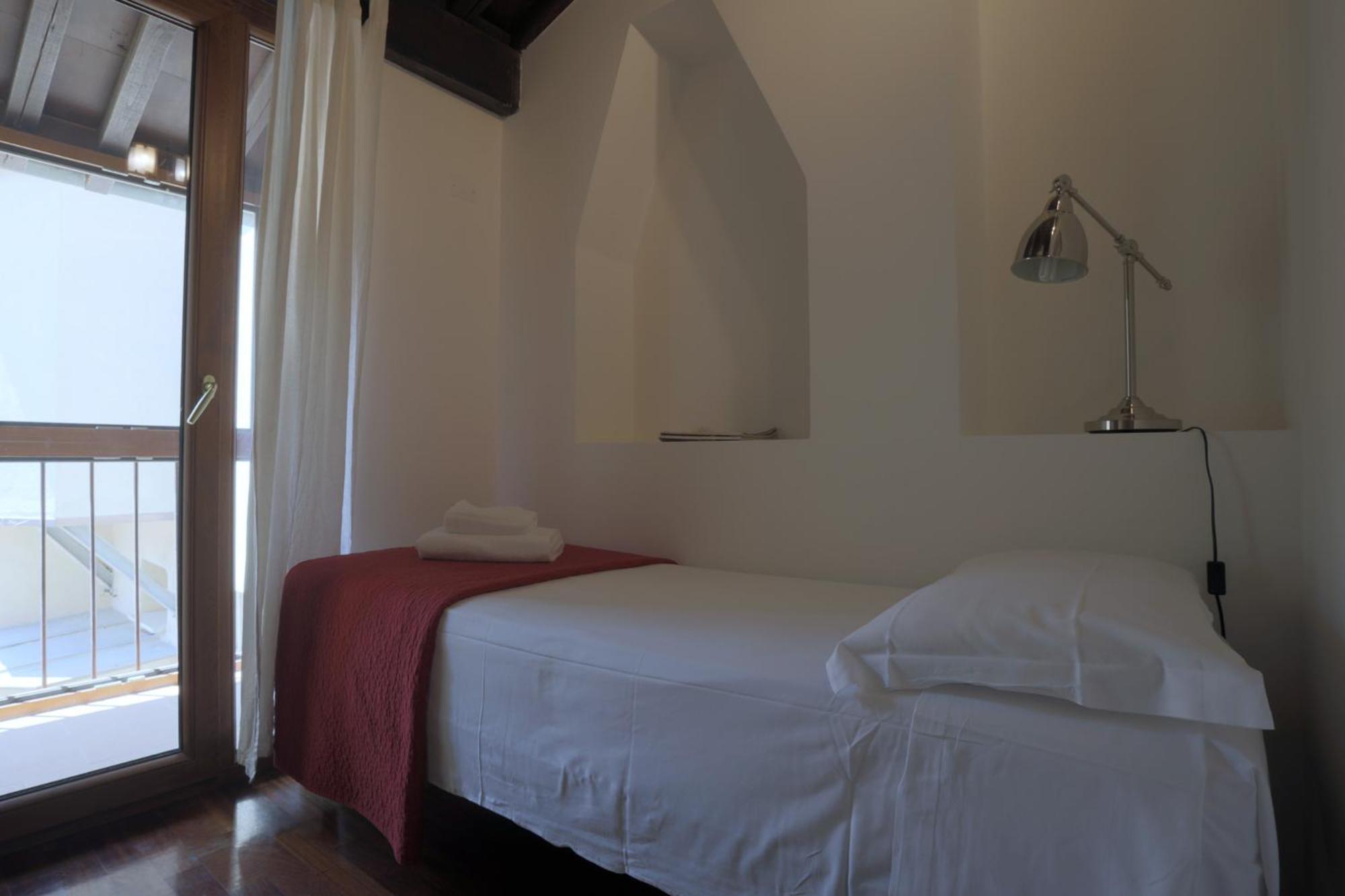 Triple Room with Balcony photo 1