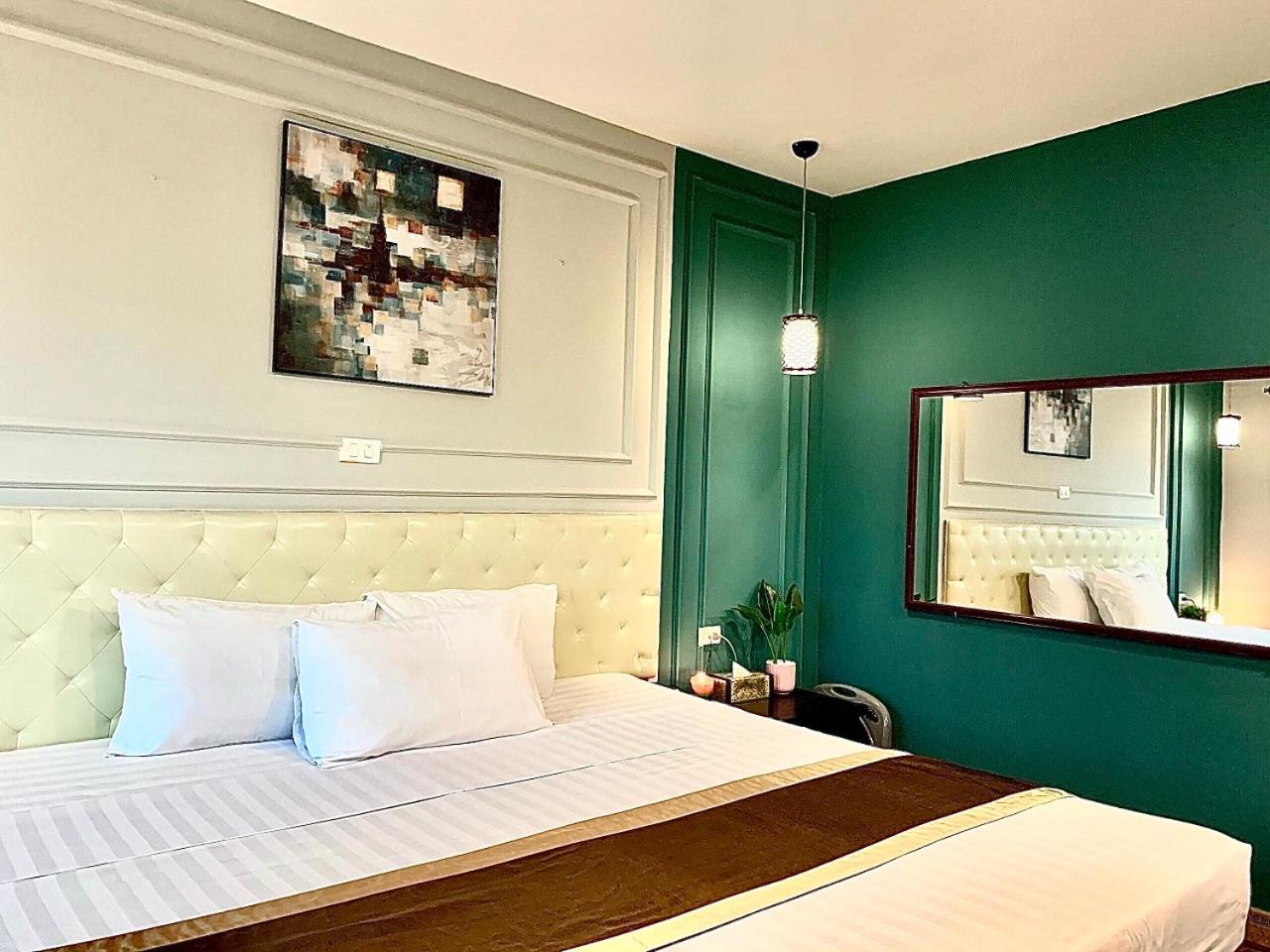 King Room