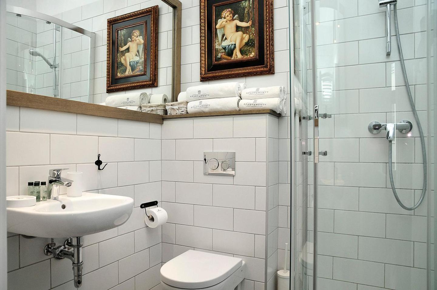 Apartment thumbnail 6