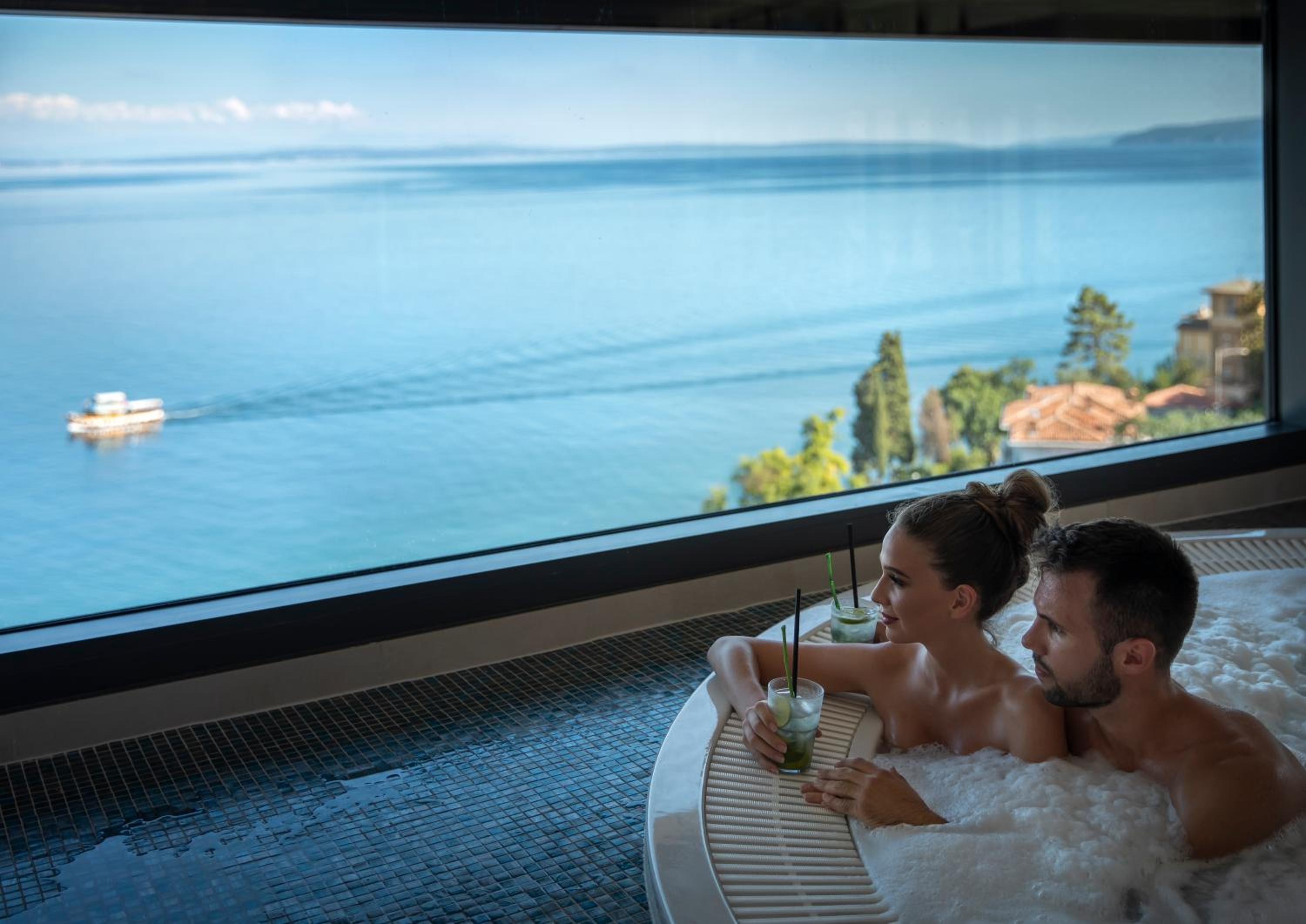 Special Offer - New Year'S Package Premium Double Or Twin Room With Sea View photo 2