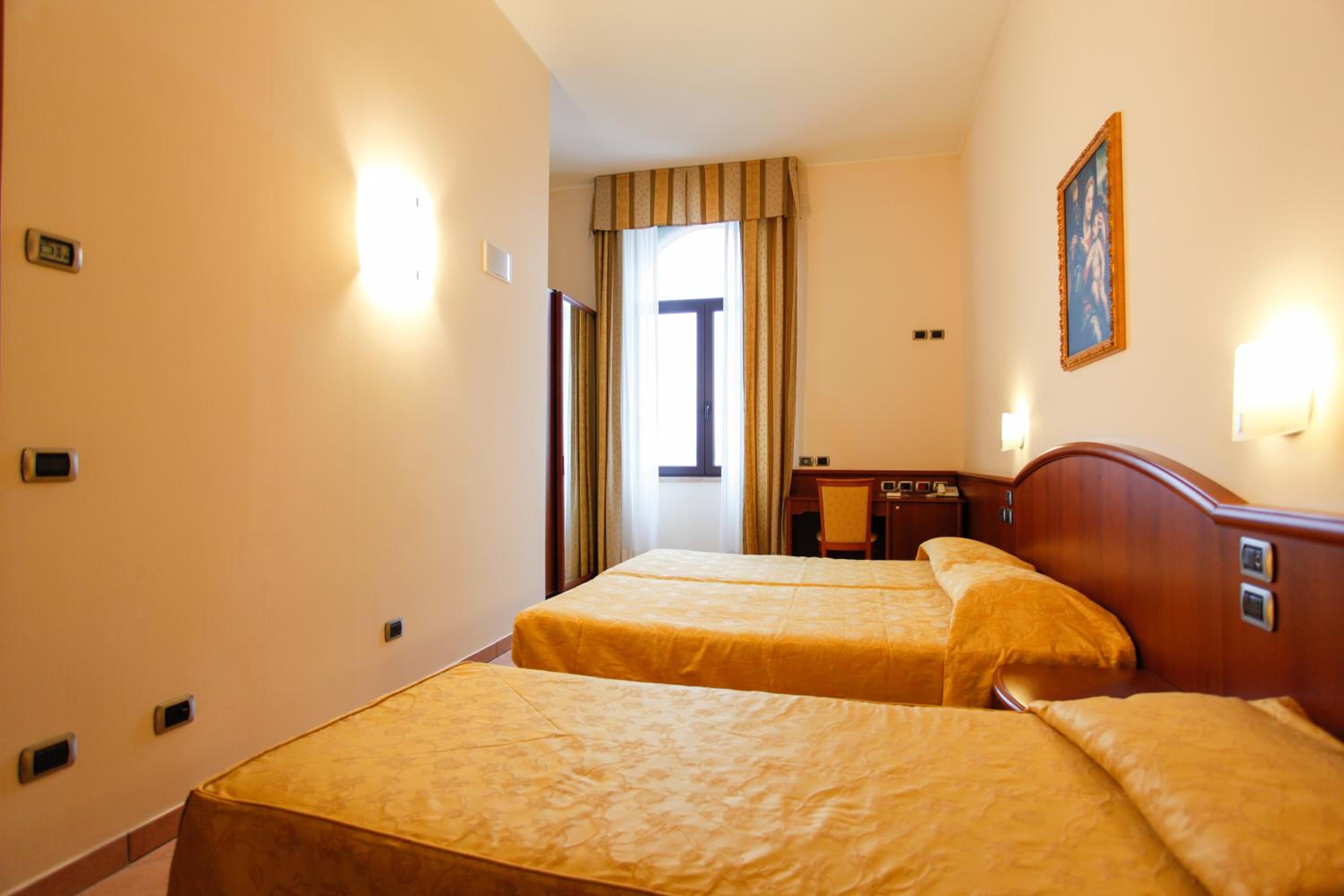 Superior Triple Room photo 1