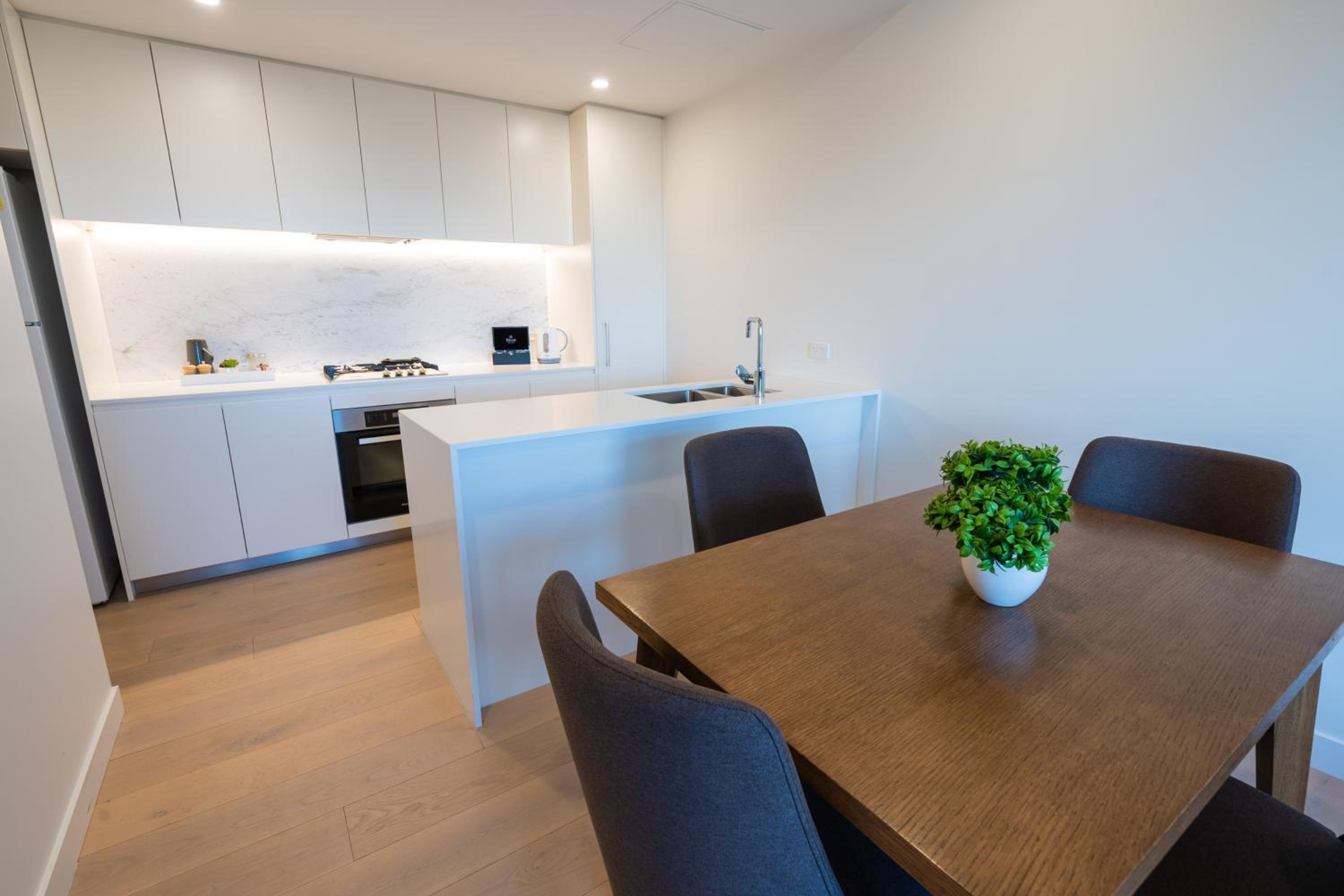 Two-Bedroom Apartment - Photo 5