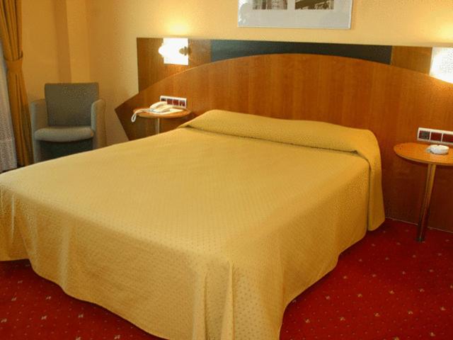 Double Room - Photo 3