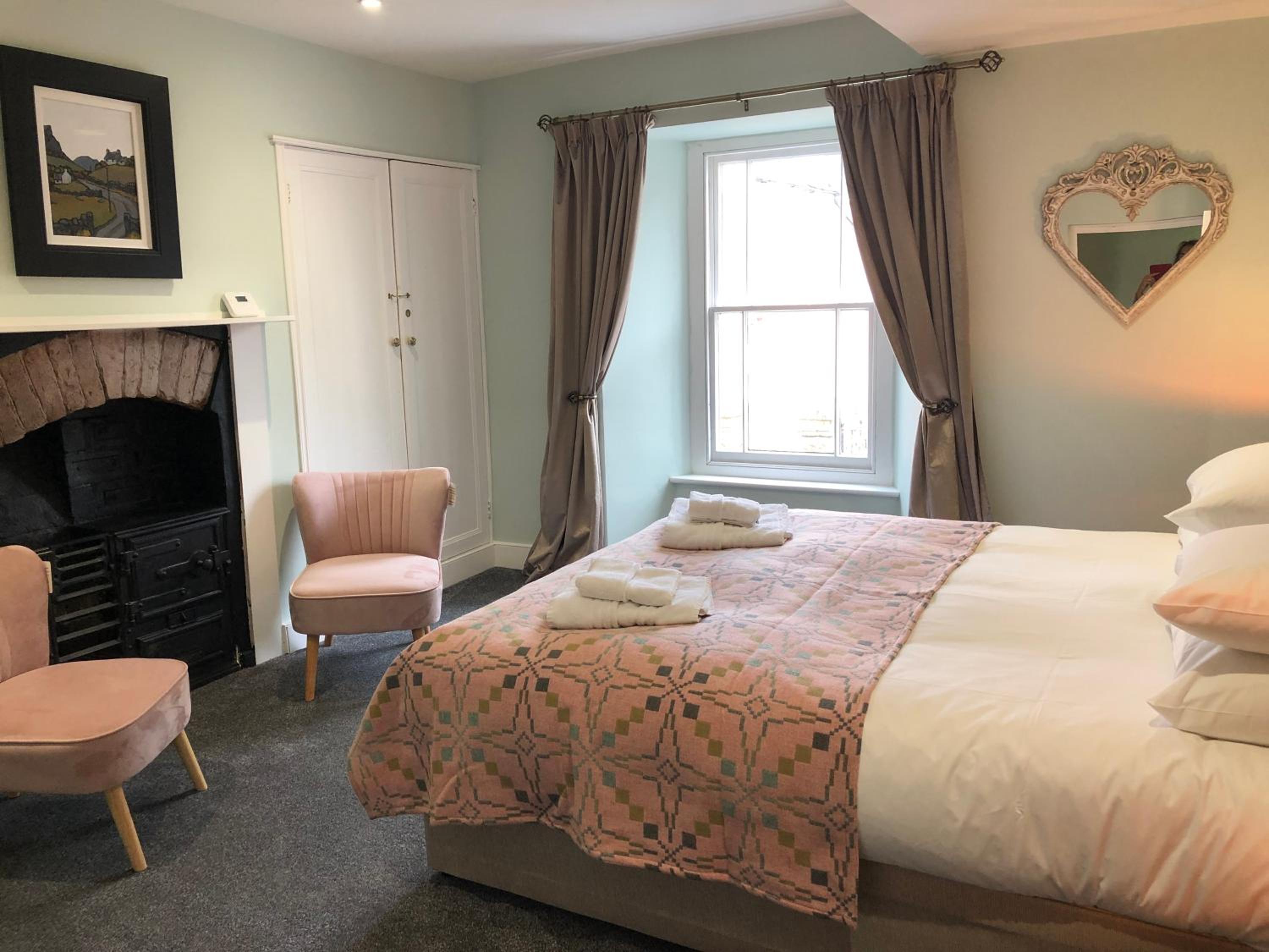 Double or Twin Room photo 1