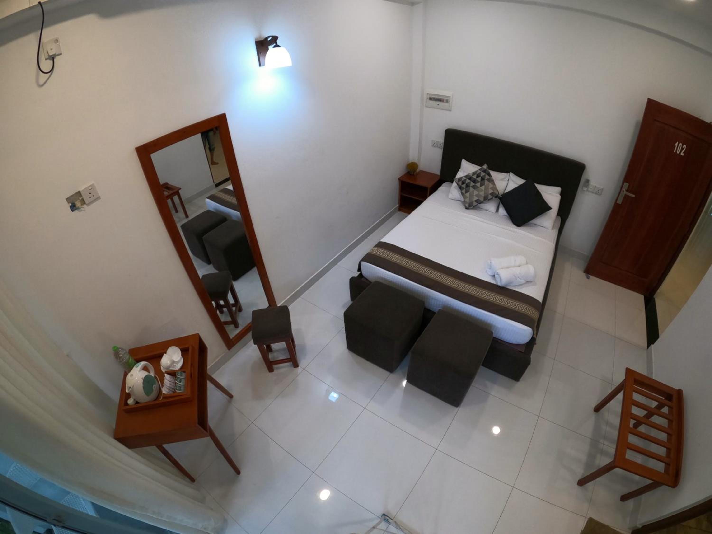 Deluxe Double Room with Balcony photo 1