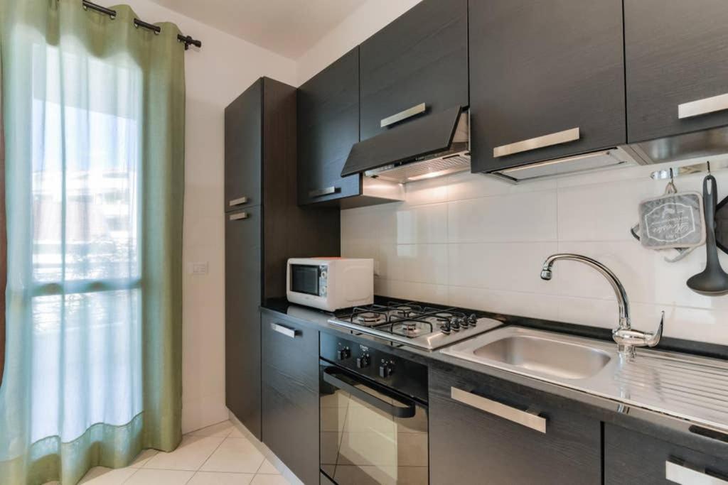 One-Bedroom Apartment - Photo 14