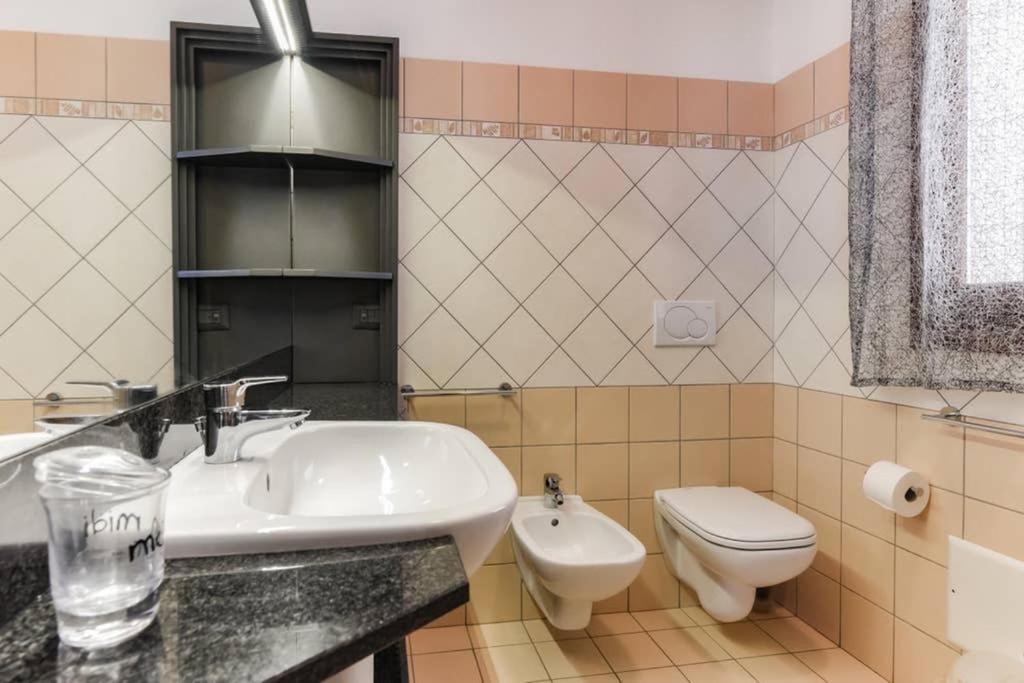 One-Bedroom Apartment - Photo 21