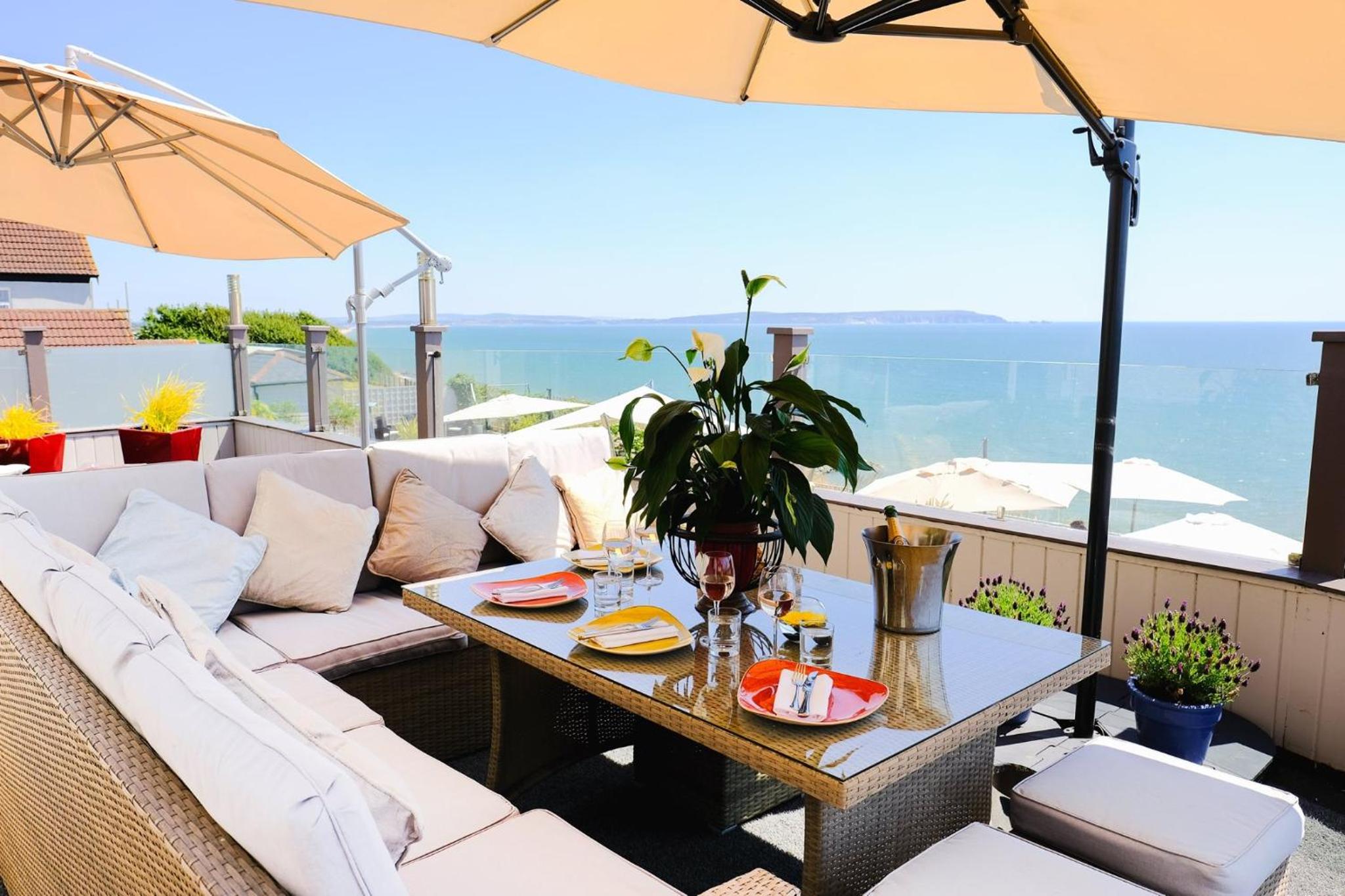 Superior Suite with Sea View photo 2
