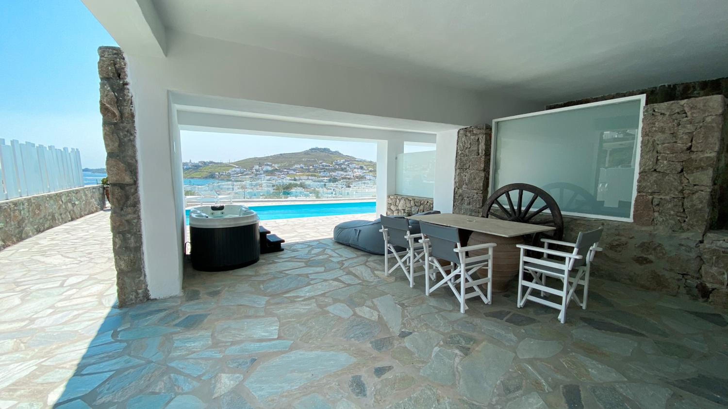 Apartment with Hot Tub and sea View photo 2