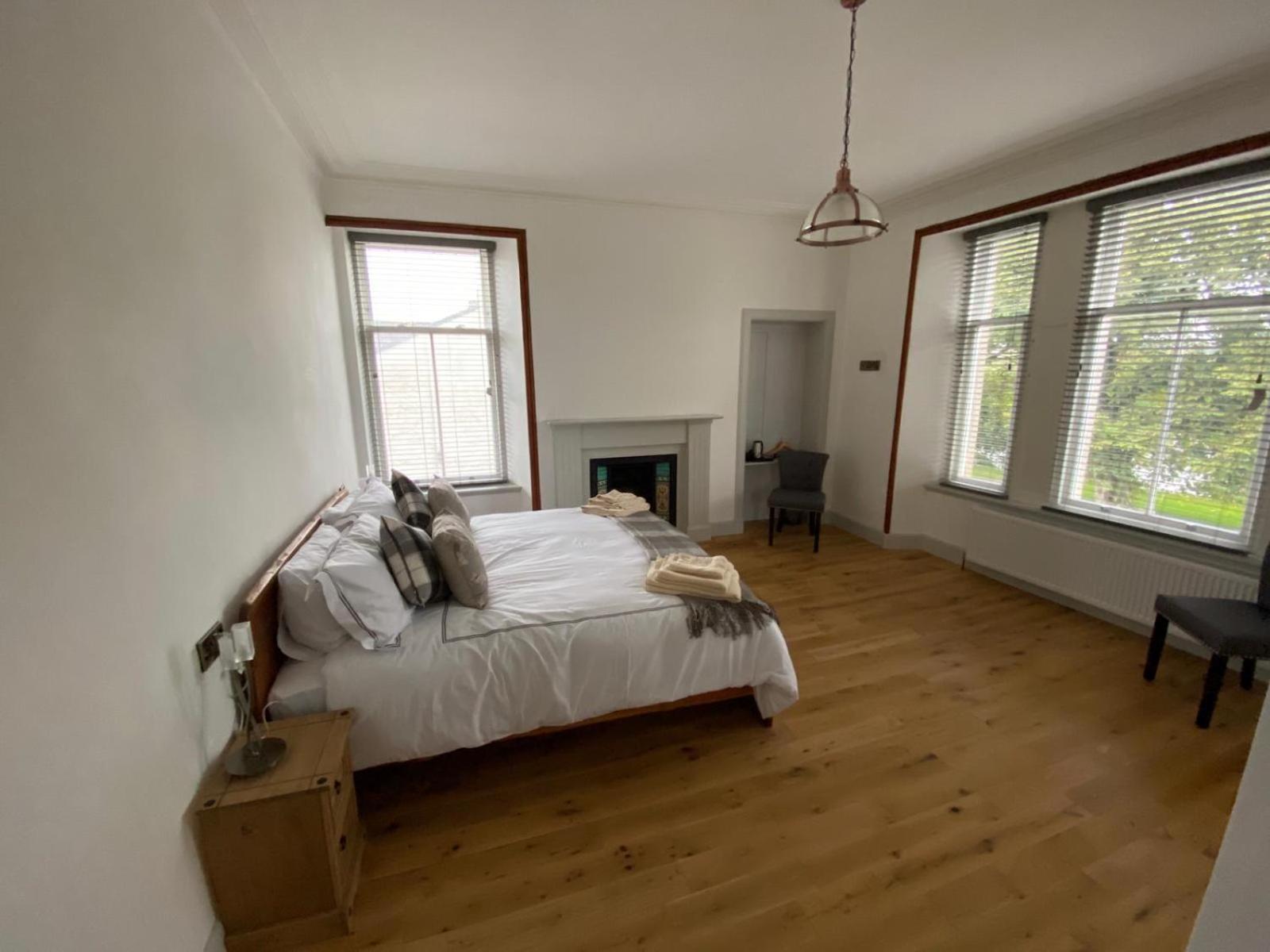 Double Room - Photo 4