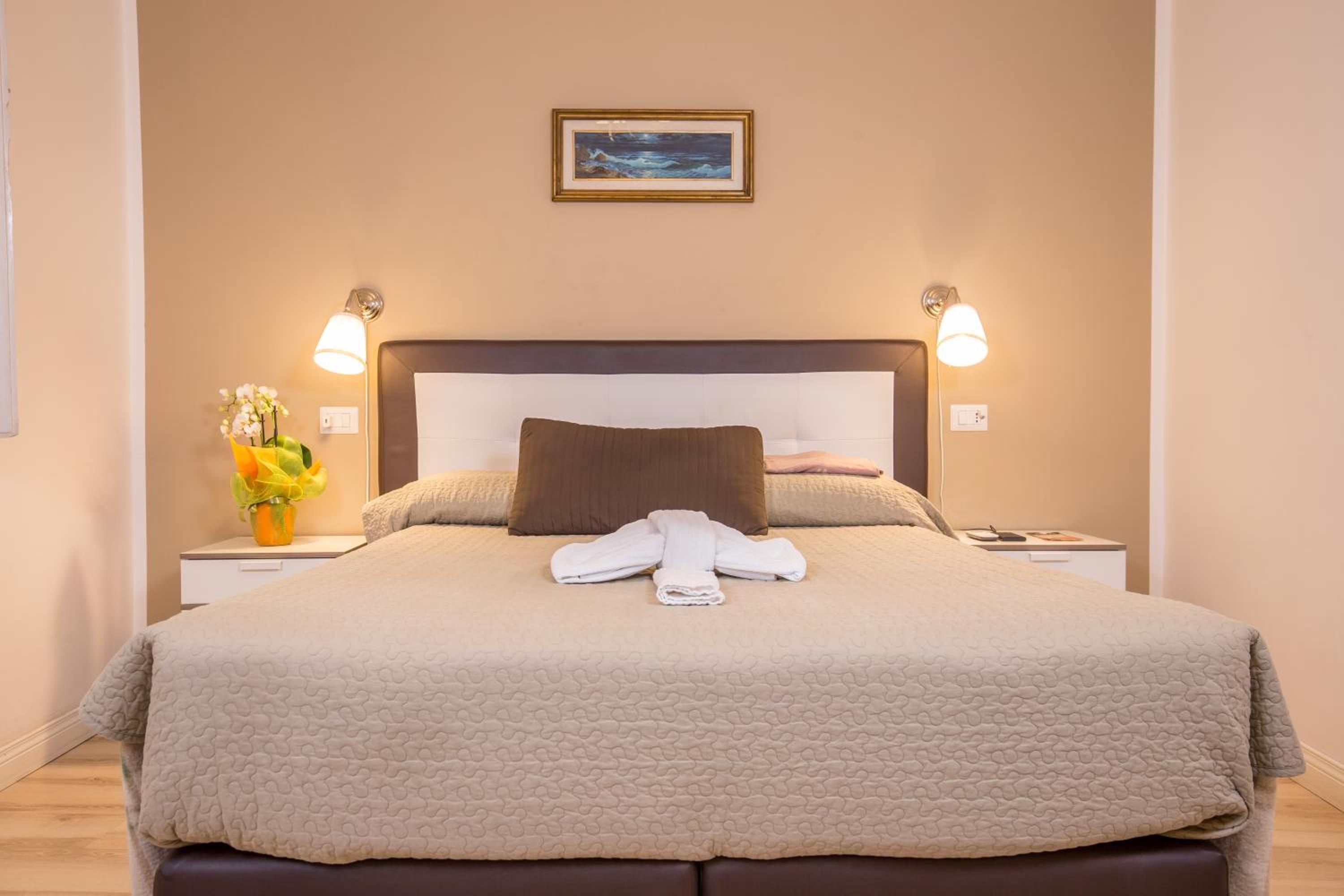 Small Double Room photo 3